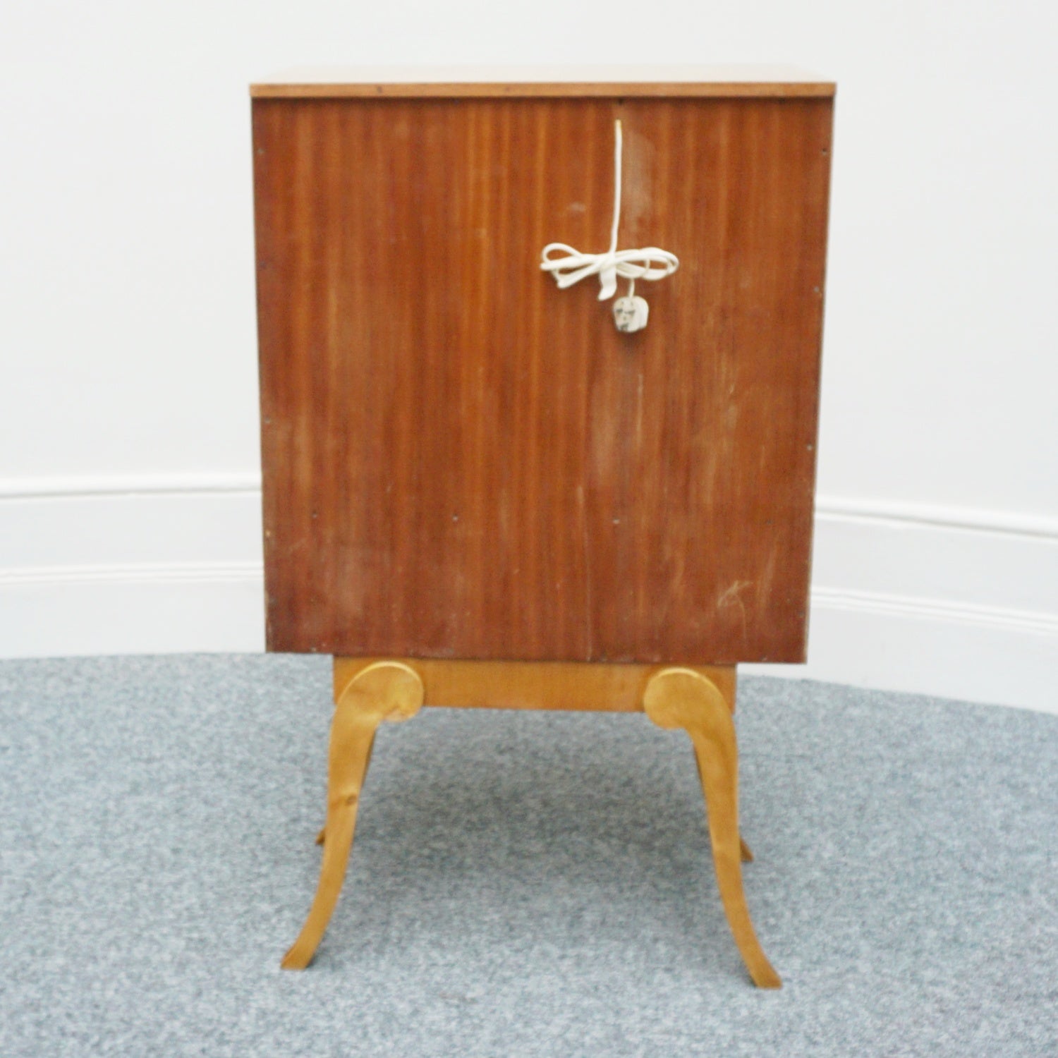 An Original Art Deco Cocktail Cabinet/Drinks Bar by Salamon J Hille Furnire Company - Jeroen Markies Art Deco