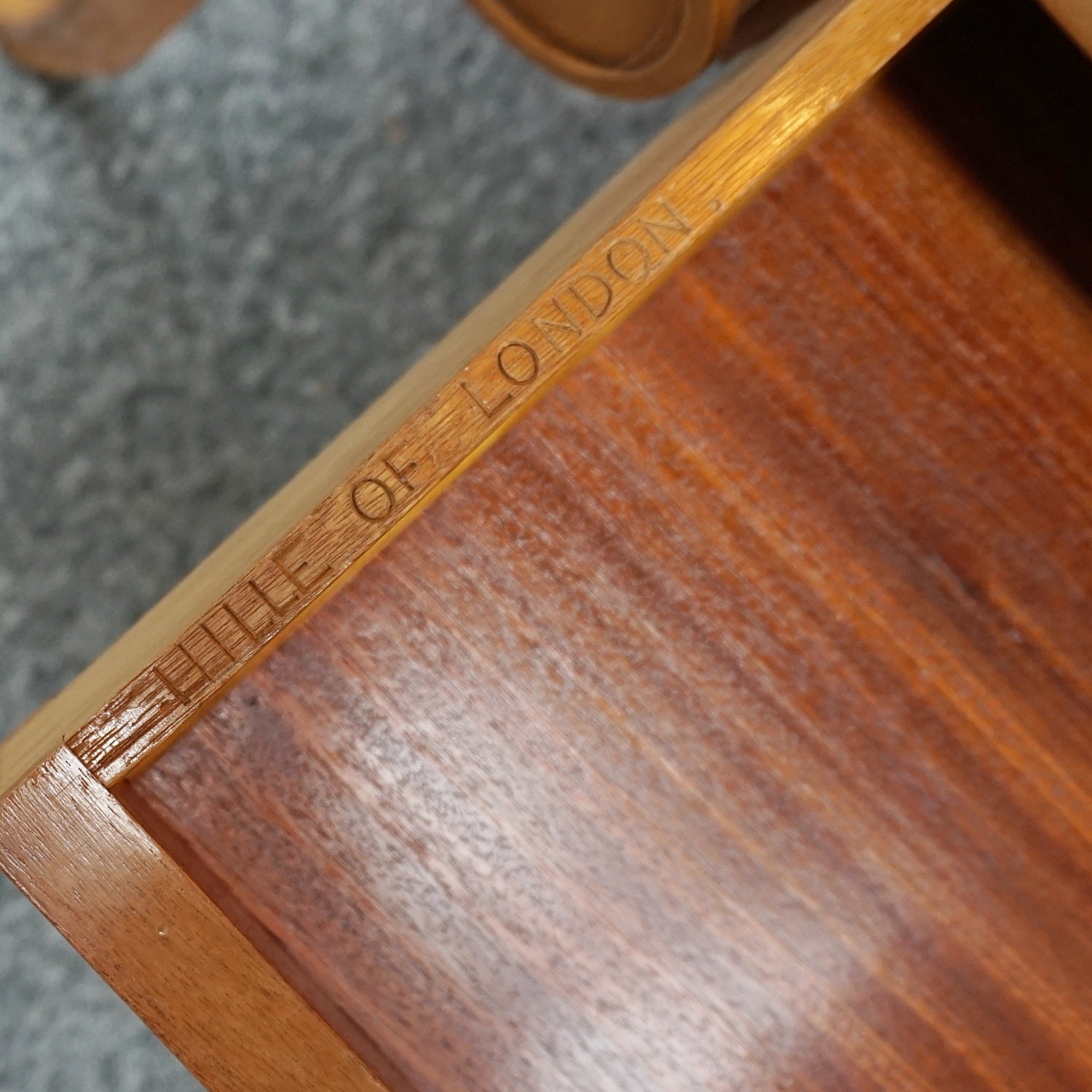 Salamon Hille Cocktail Cabinet - Jeroen Markies Art Deco