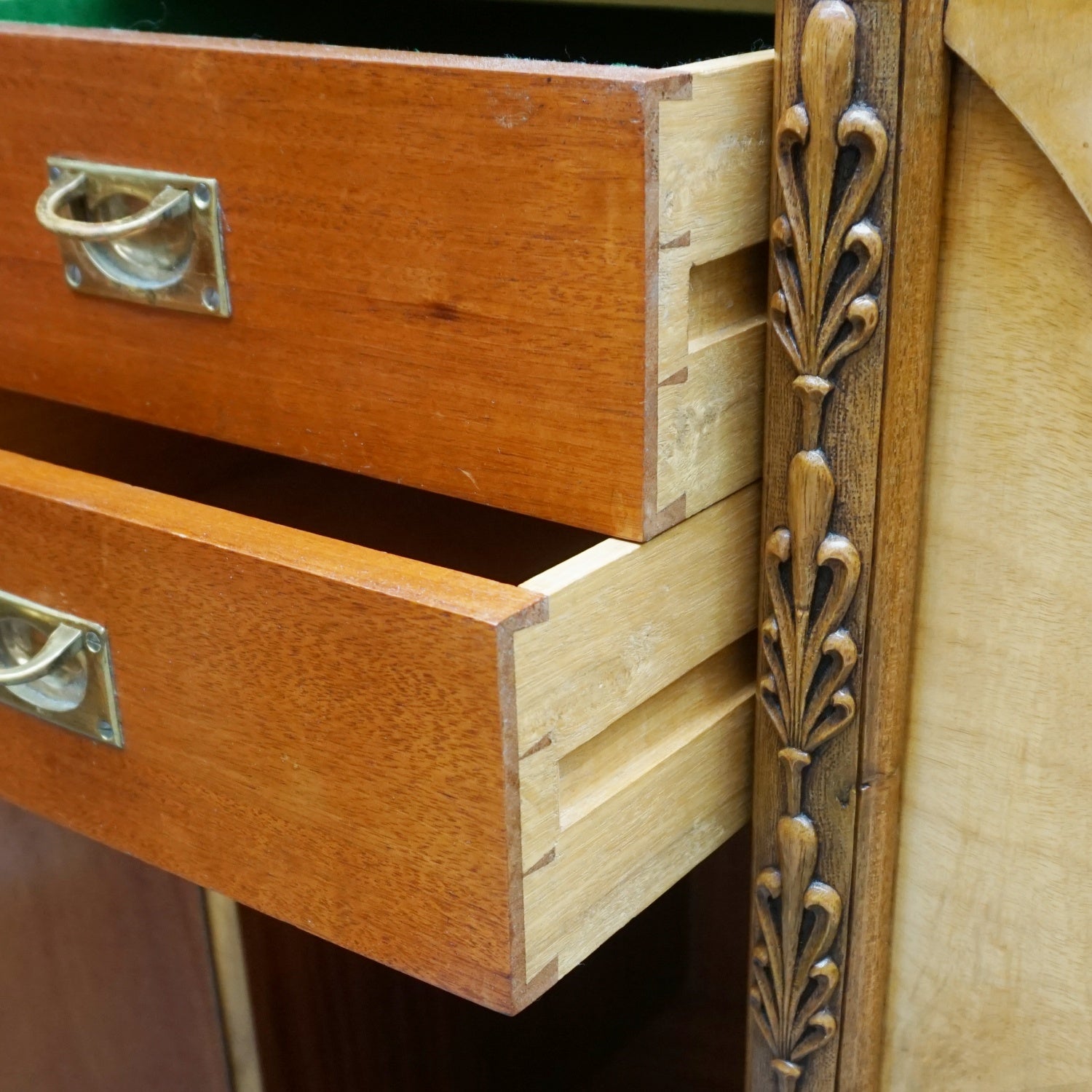 Original Art Deco Burr Walnut Sideboard by S.Hille & Co Ltd Original 1930's Art Deco - Jeroen Markies Art Deco