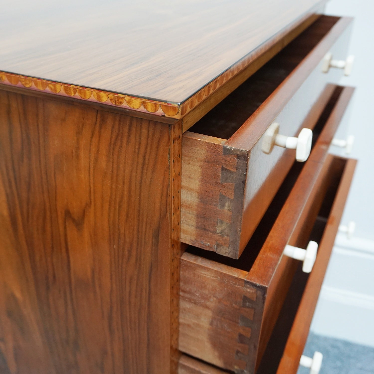 Vintage Art Deco 'Gaylayde' Cabinet - Jeroen Markies Art Deco