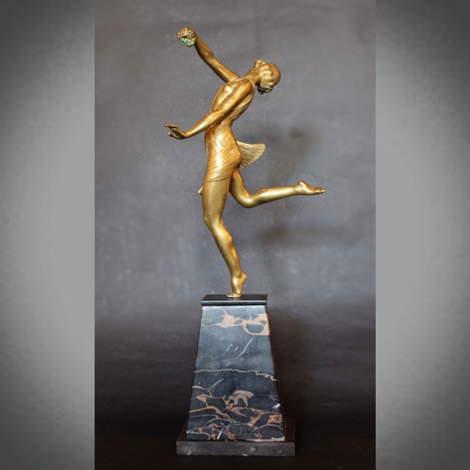 Joe Descomps Bacchante