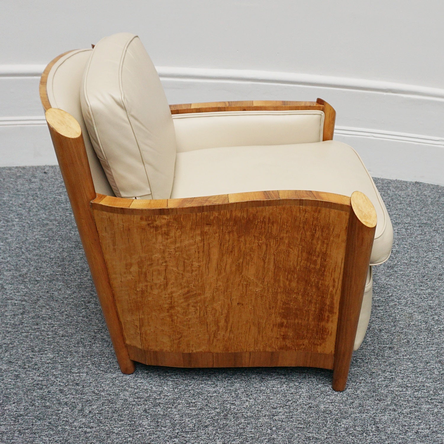 Vintage Art Deco Sofa and Chairs Leather Upholstery and Birdseye Maple - Jeroen Markies Art Deco