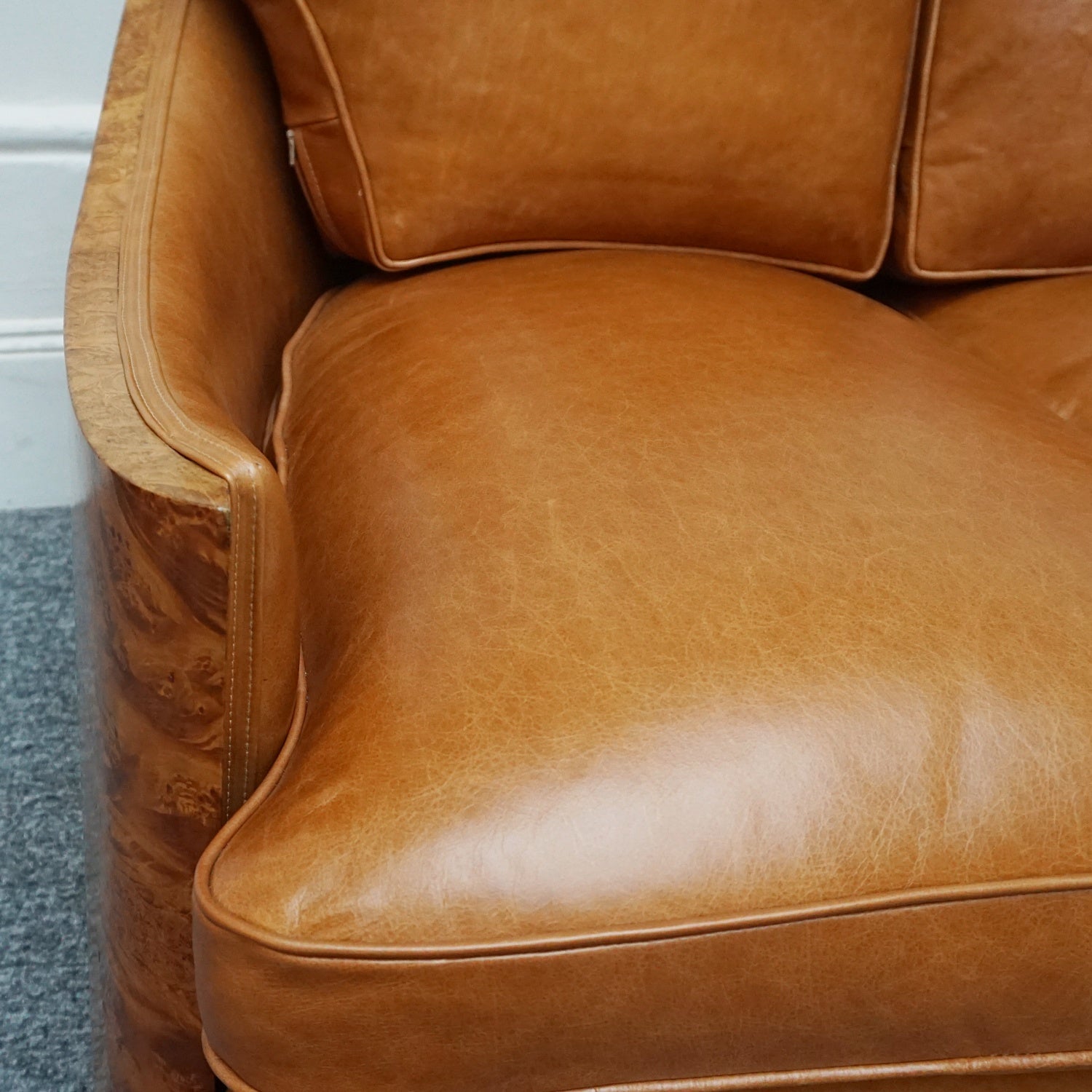 Vintage Art Deco Maurice Adams Club Sofa - Brown Leather and Walnut Sofa - Jeroen Markies Art Deco