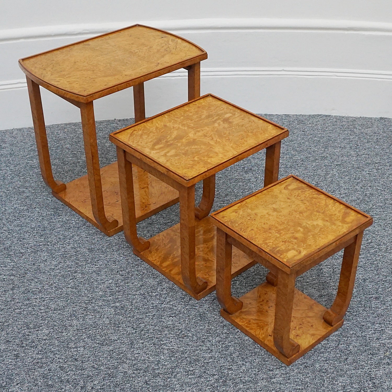 Vintage Art Deco Nest of Three Tables by Harry & Lou Epstein - Jeroen Markies Art Deco