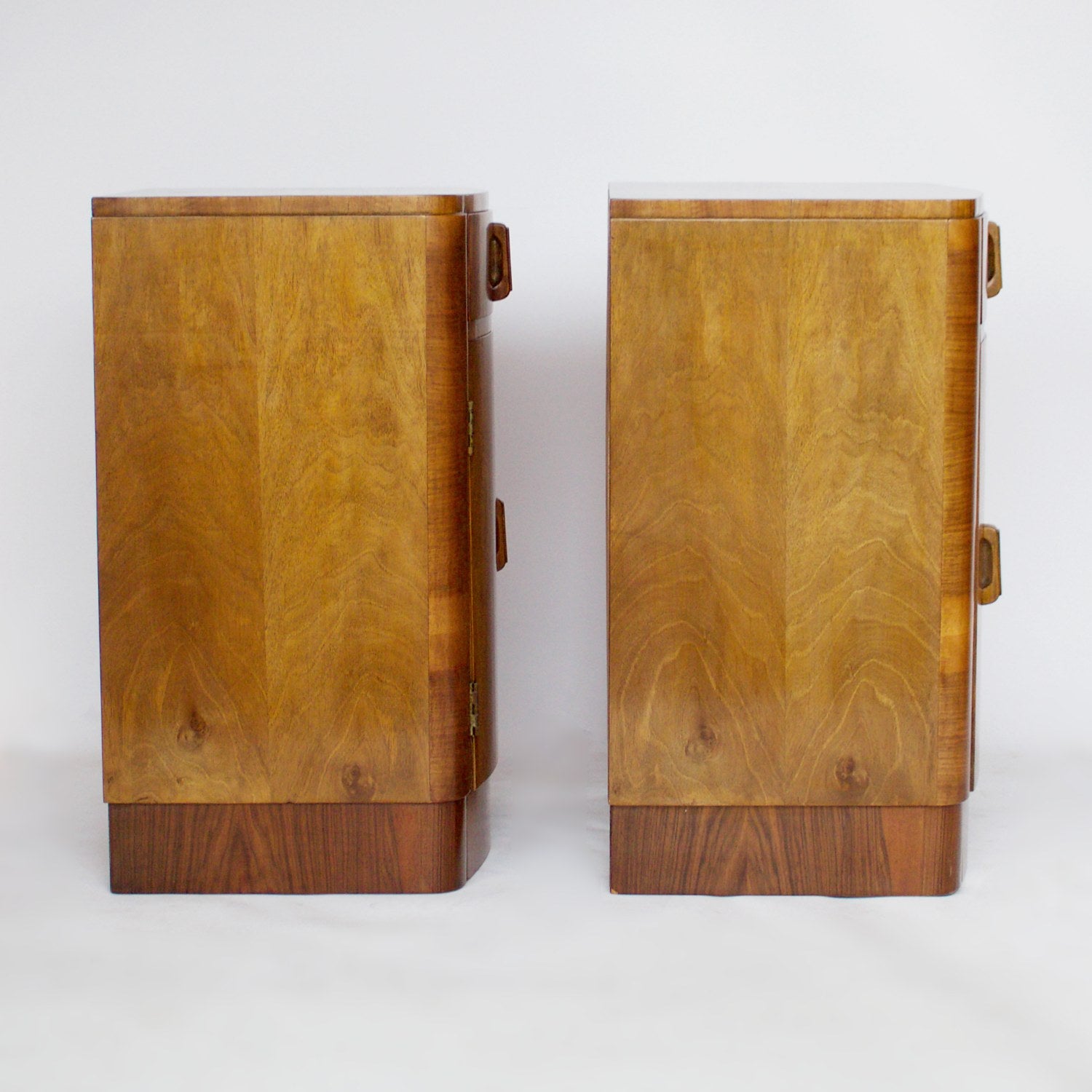 Art Deco Bedside Cabinets - Jeroen Markies Art Deco