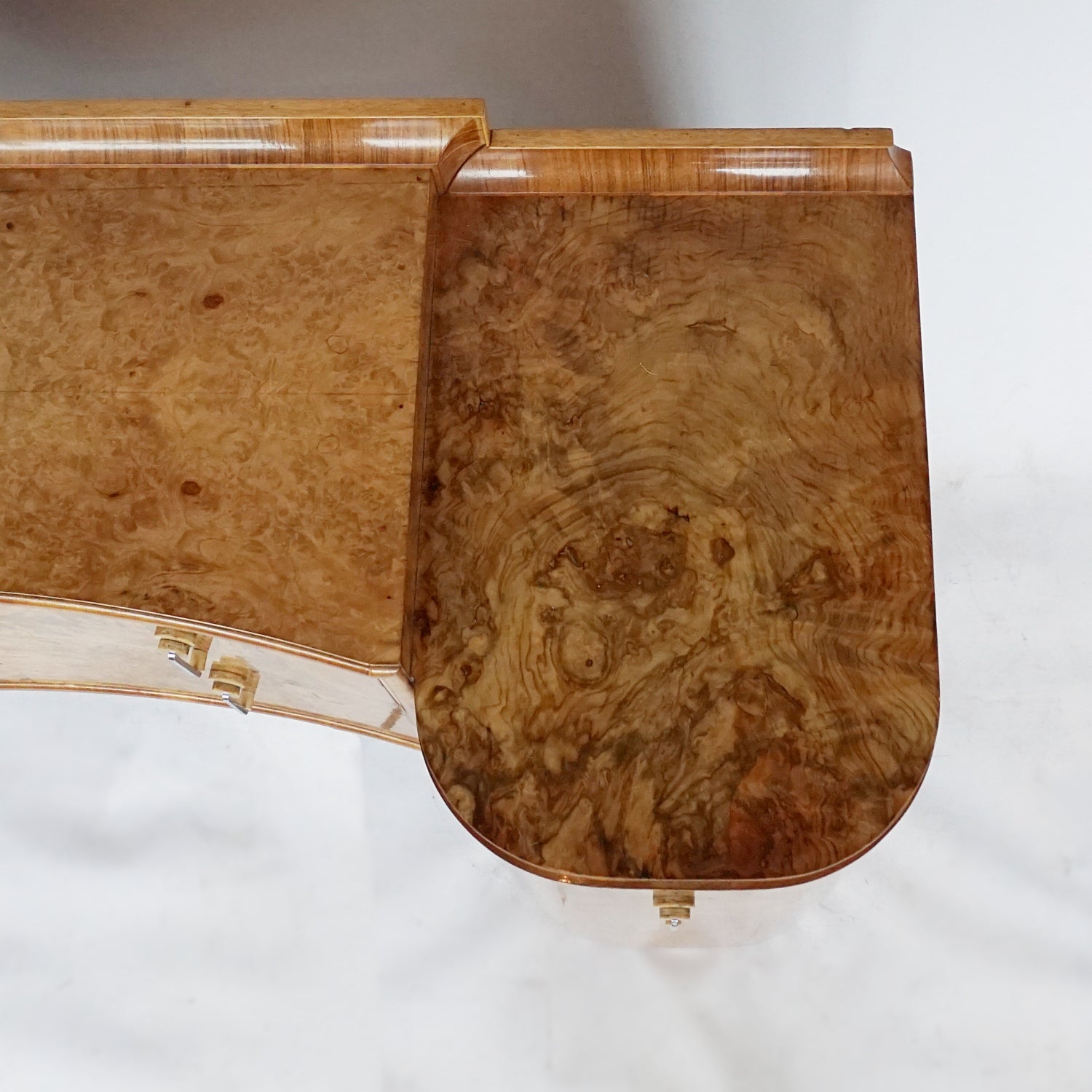 Art Deco Sideboard by Harry & Lou Epstein Vintage Art Deco - Jeroen Markies Art Deco