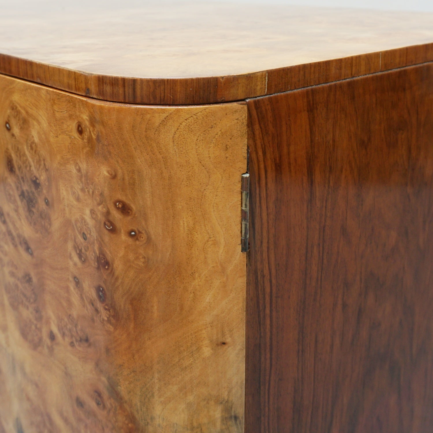 Art Deco Sideboard - Harry & Lou Epstein - Walnut -  Jeroen Markies Art Deco Furniture