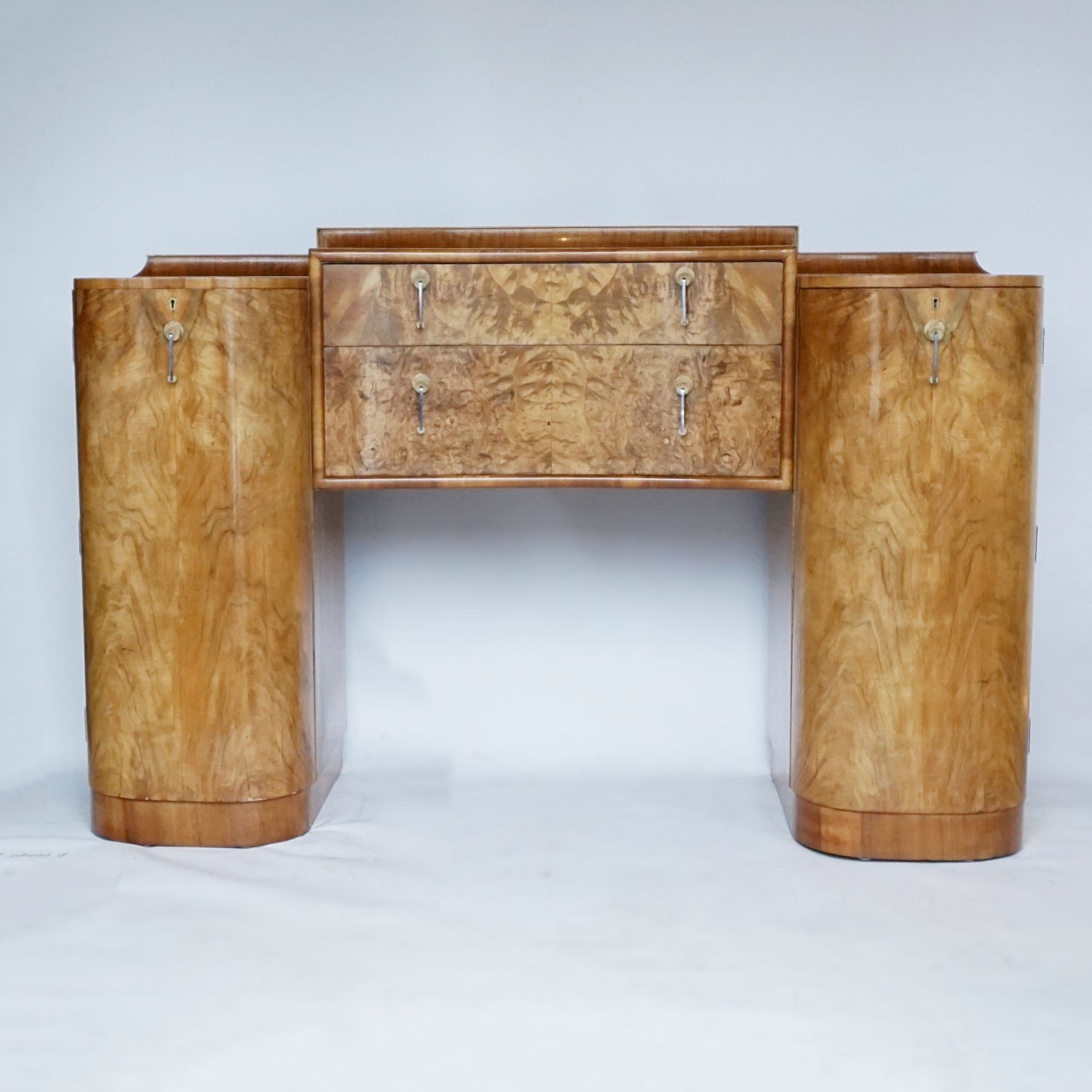 Art Deco Sideboard by Harry & Lou Epstein Vintage Art Deco - Jeroen Markies Art Deco