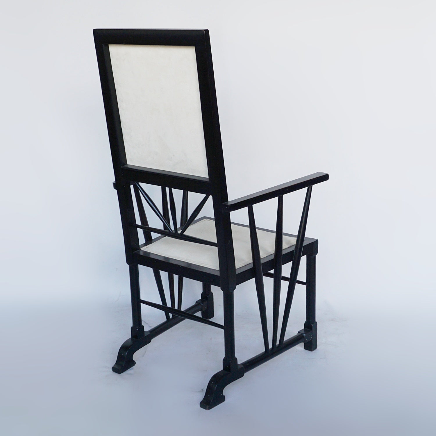 Arts & Crafts Armchair Edward William Godwin Crica 1880 - Jeroen Markies Art Deco