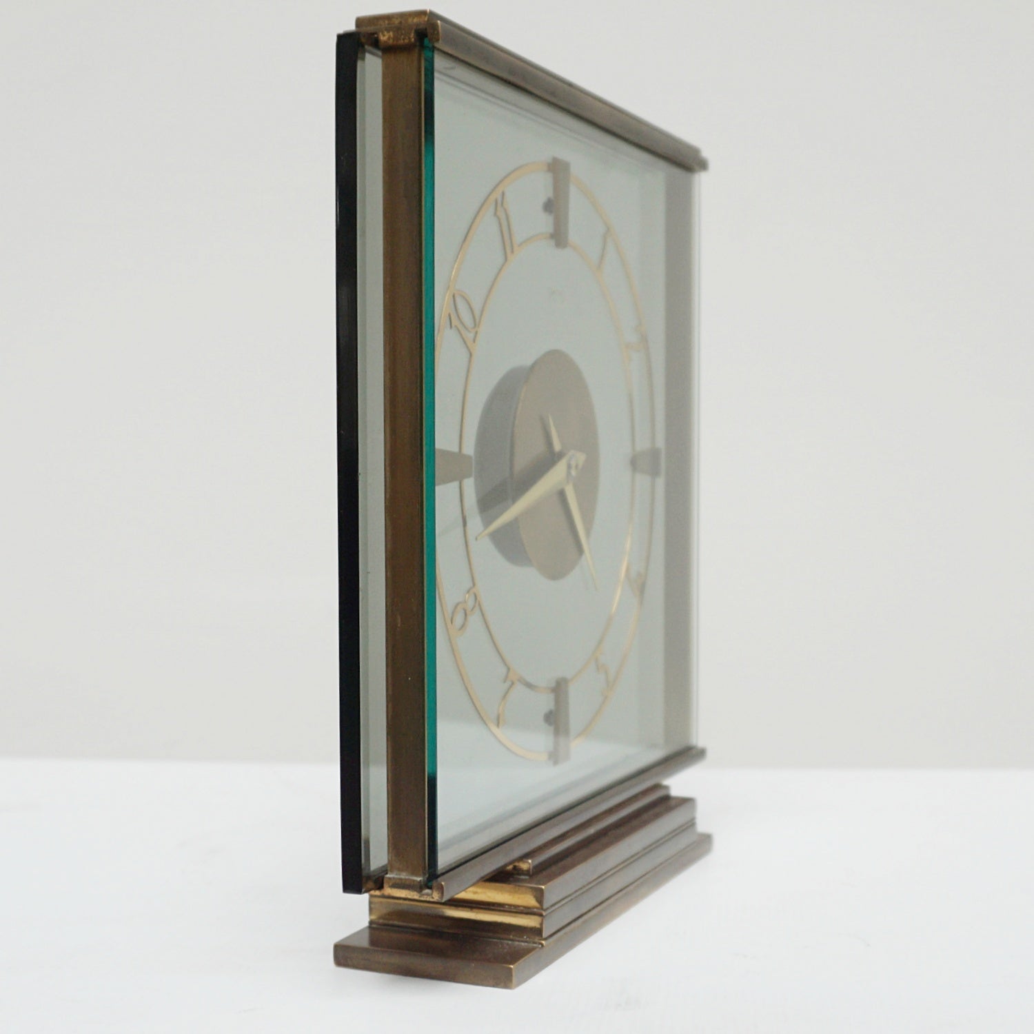 Art Deco Mantel Clock by Smiths Group - Jeroen Markies Art Deco