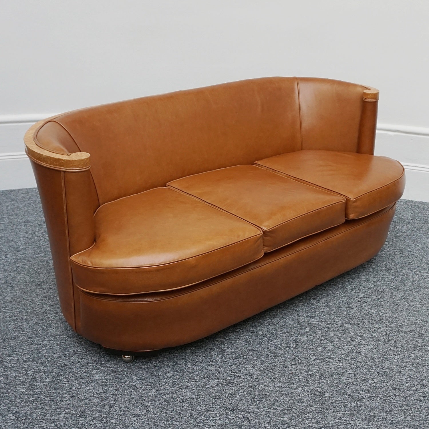 Art Deco Brown Leather and Birdseye Maple Club Sofa by Maurice Adams Circa 1930 Art Deco - Jeroen Markies Art Deco