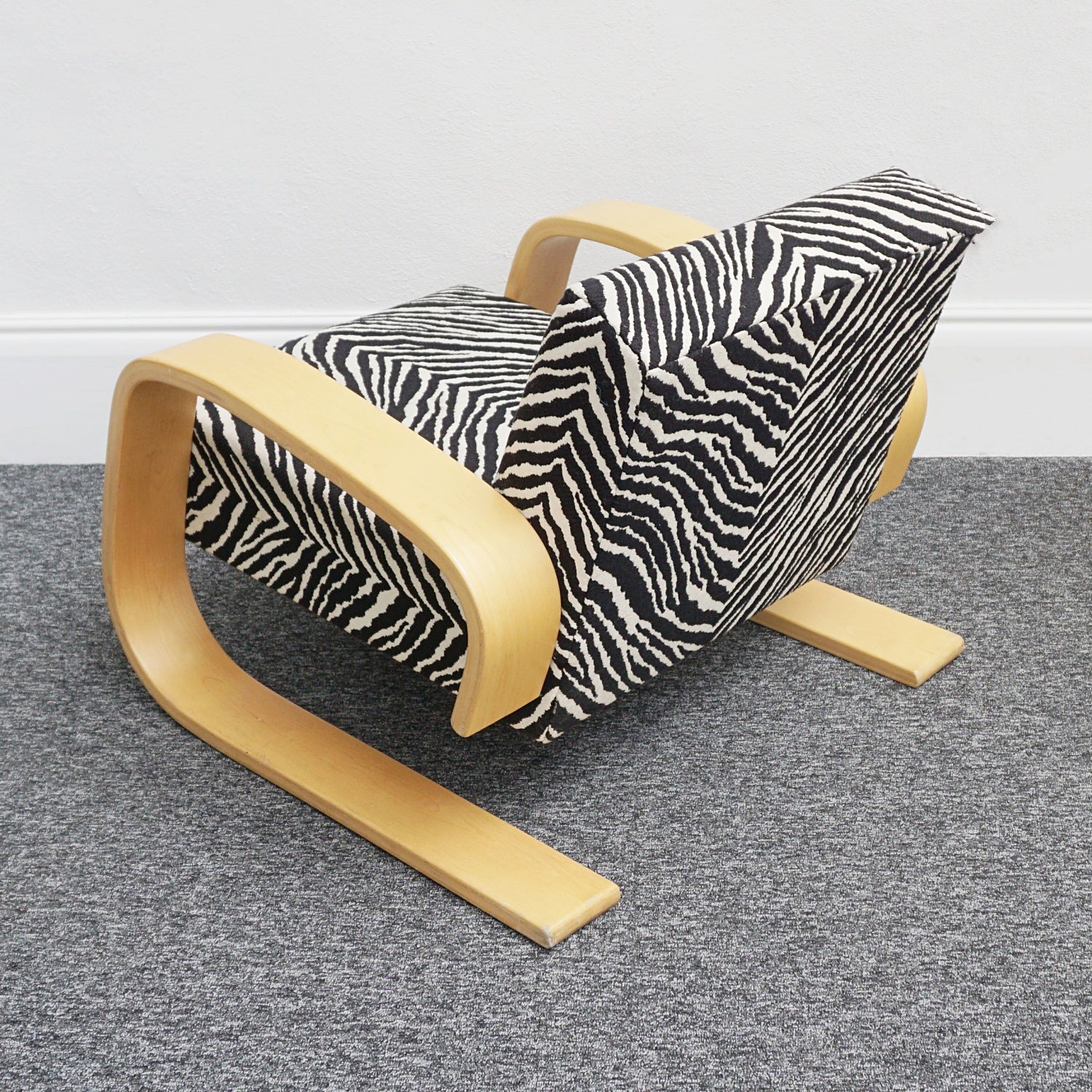 Alvar Aalto - Tank Chair - by Artek - Zebra Fabric - Jeroen Markies Art Deco Furniture