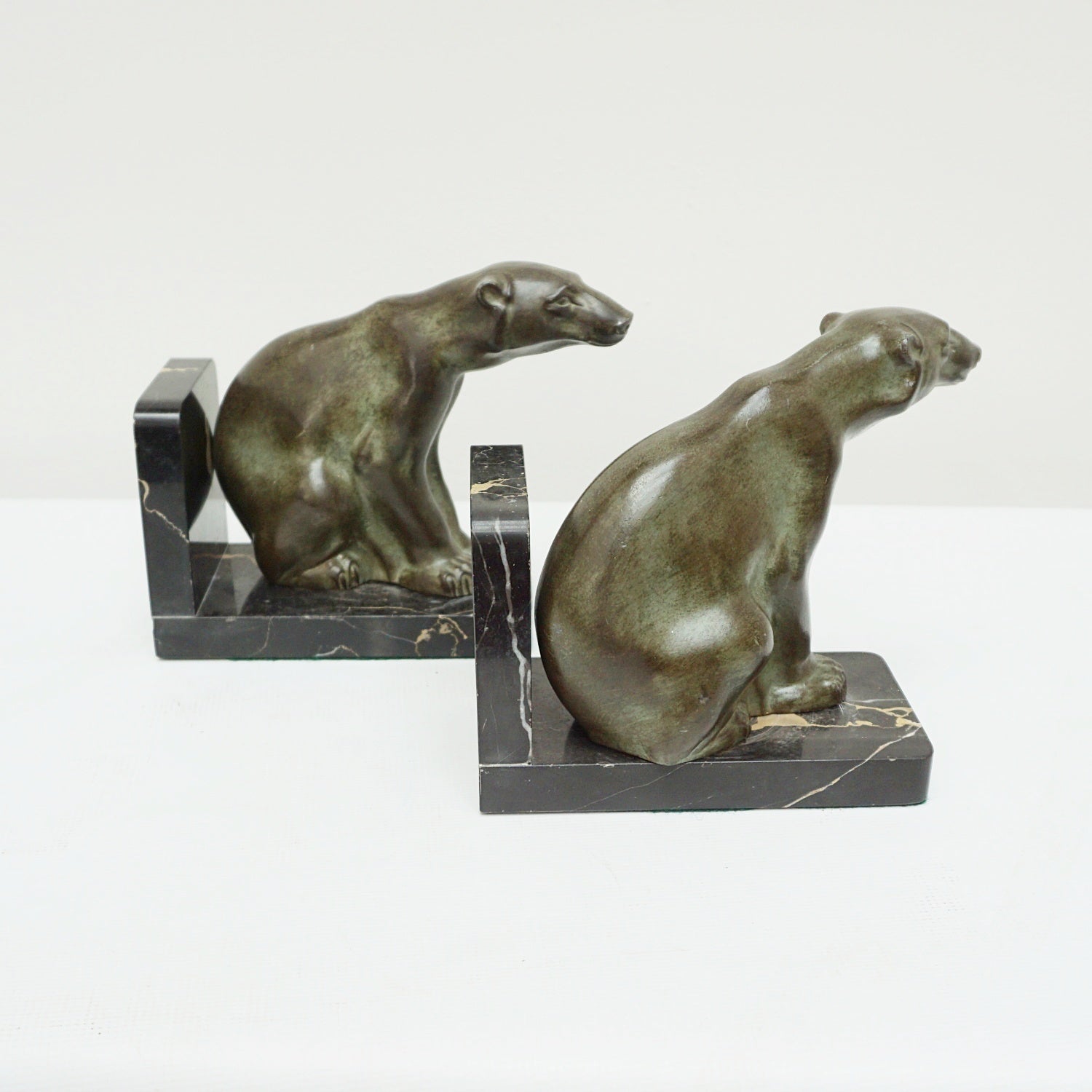 Art Deco Bookends - Polar Bears - 1930's - French - Jeroen Markies Art Deco Furniture