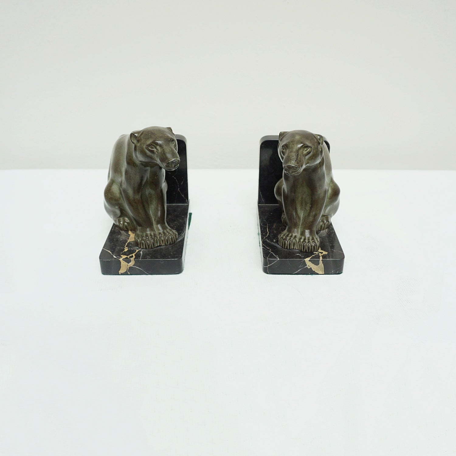 Art Deco Bookends - Polar Bears - 1930's - French - Jeroen Markies Art Deco Furniture