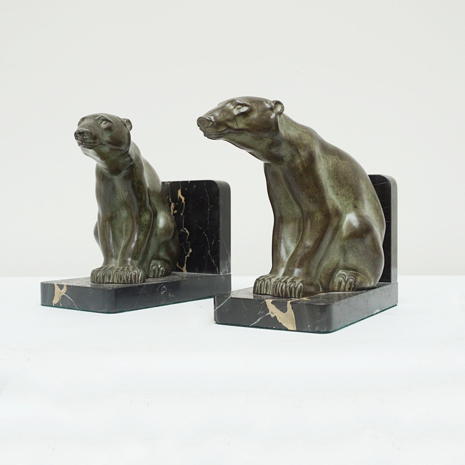 Art Deco Bookends - Polar Bears - 1930's - French - Jeroen Markies Art Deco Furniture