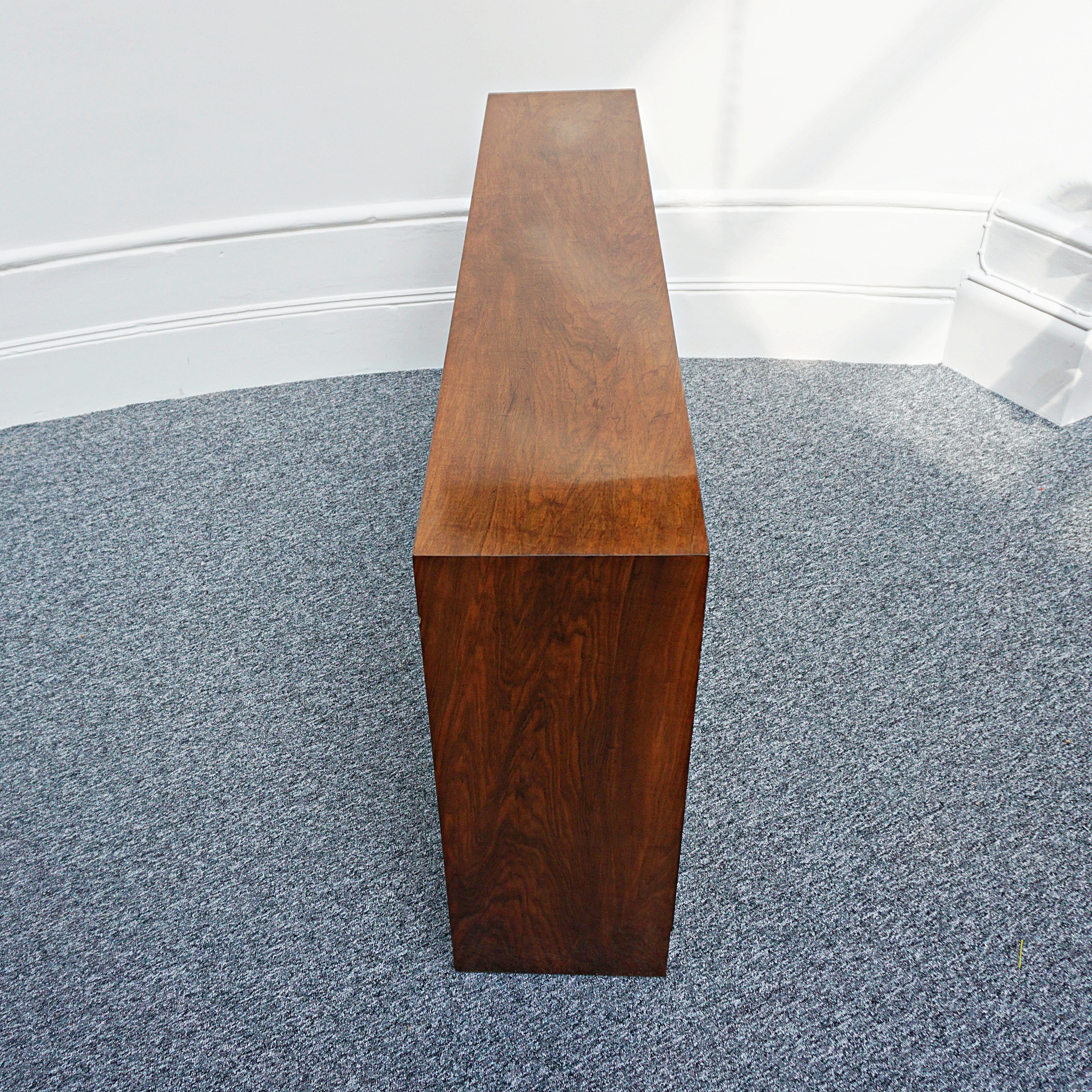 Art Deco Bookcase - Walnut - Mahogany - Jeroen Markies Art Deco Furniture