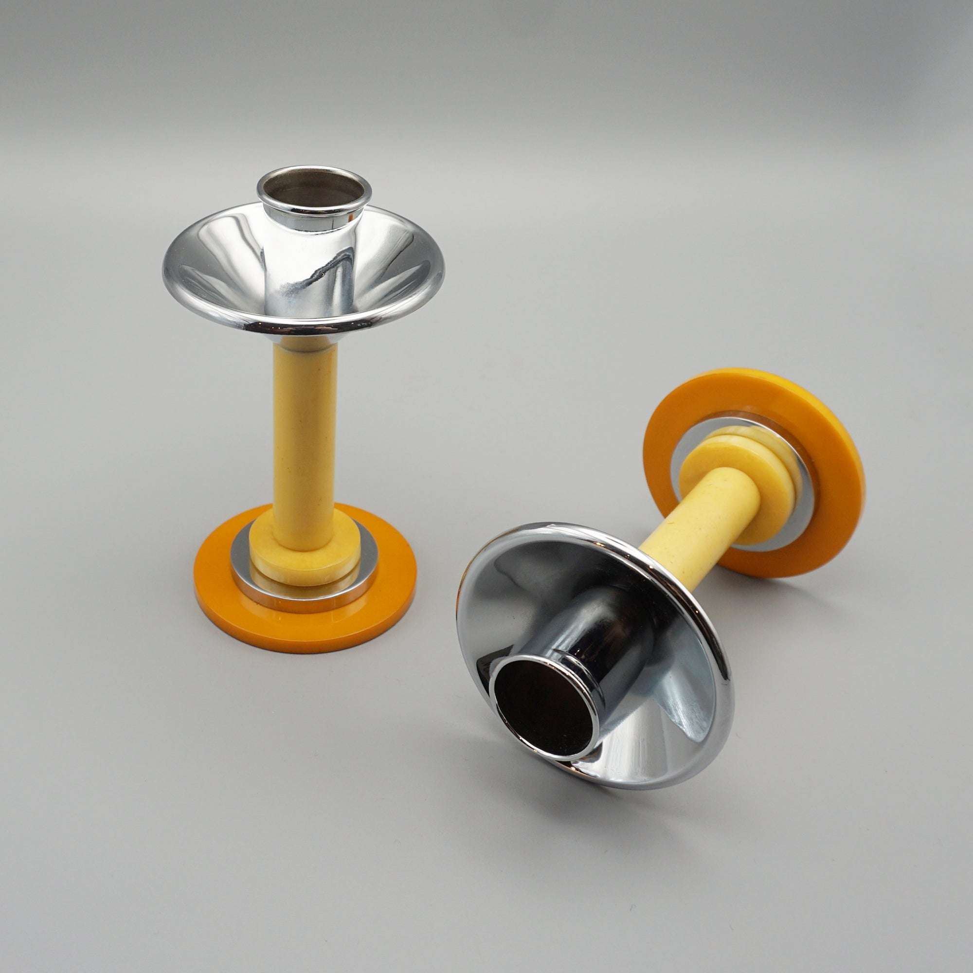 A Pair of Art Deco chromed metal candlesticks - Jeroen Markies Art Deco 
