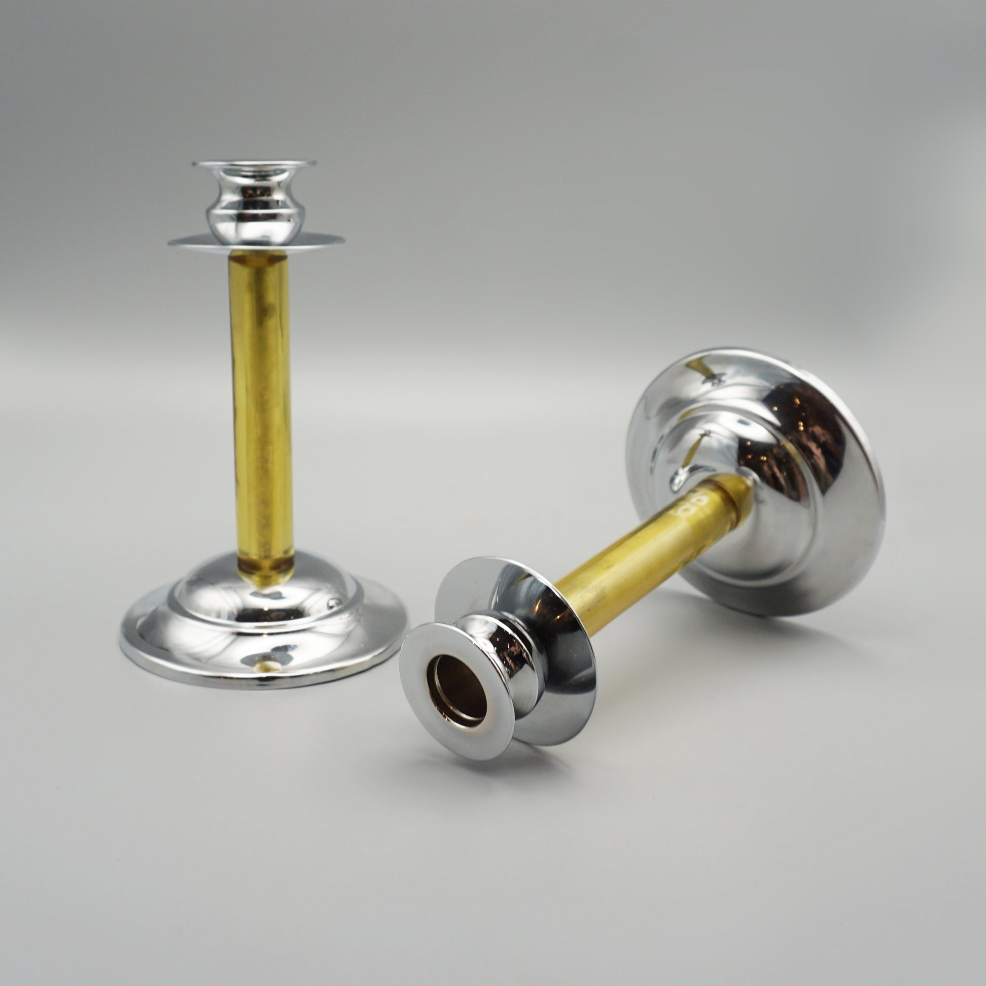 Pair of Art Deco bakelite and chromed metal candlesticks - Jeroen Markies Art Deco 
