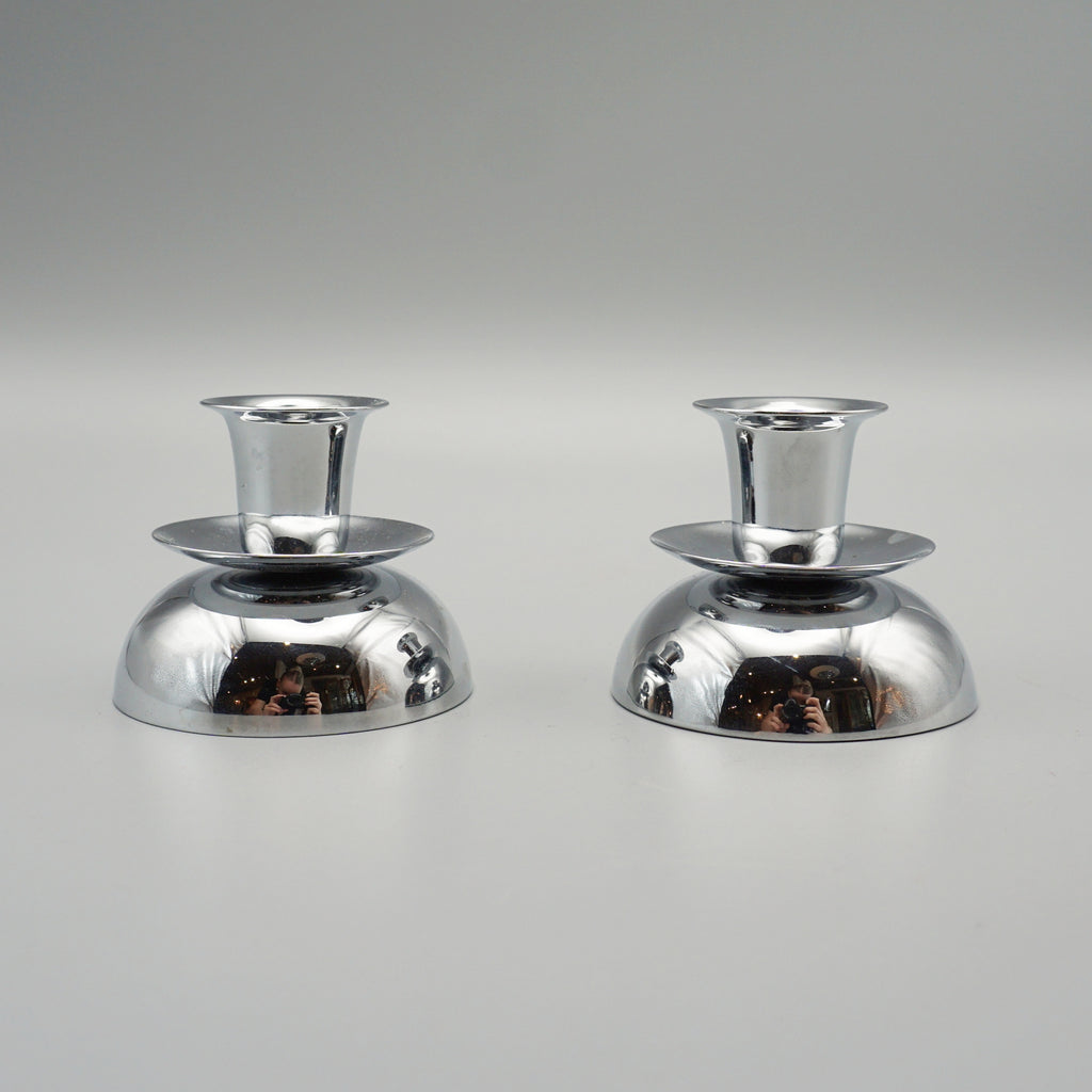 A pair of chromed metal Art Deco candlesticks - Jeroen Markies Art deco 