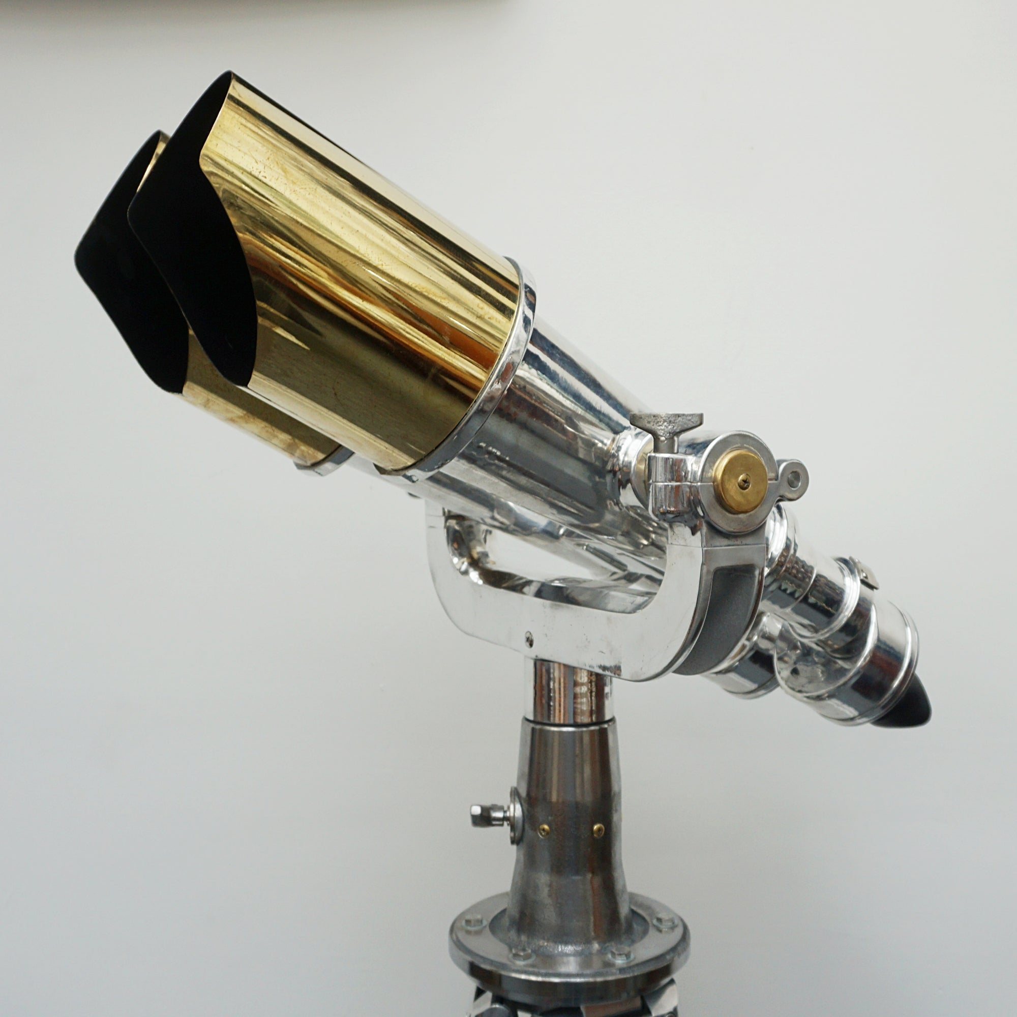 Nikon 20 times magnification WW11 Naval/Marine Binoculars - Jeroen Markies Art Deco