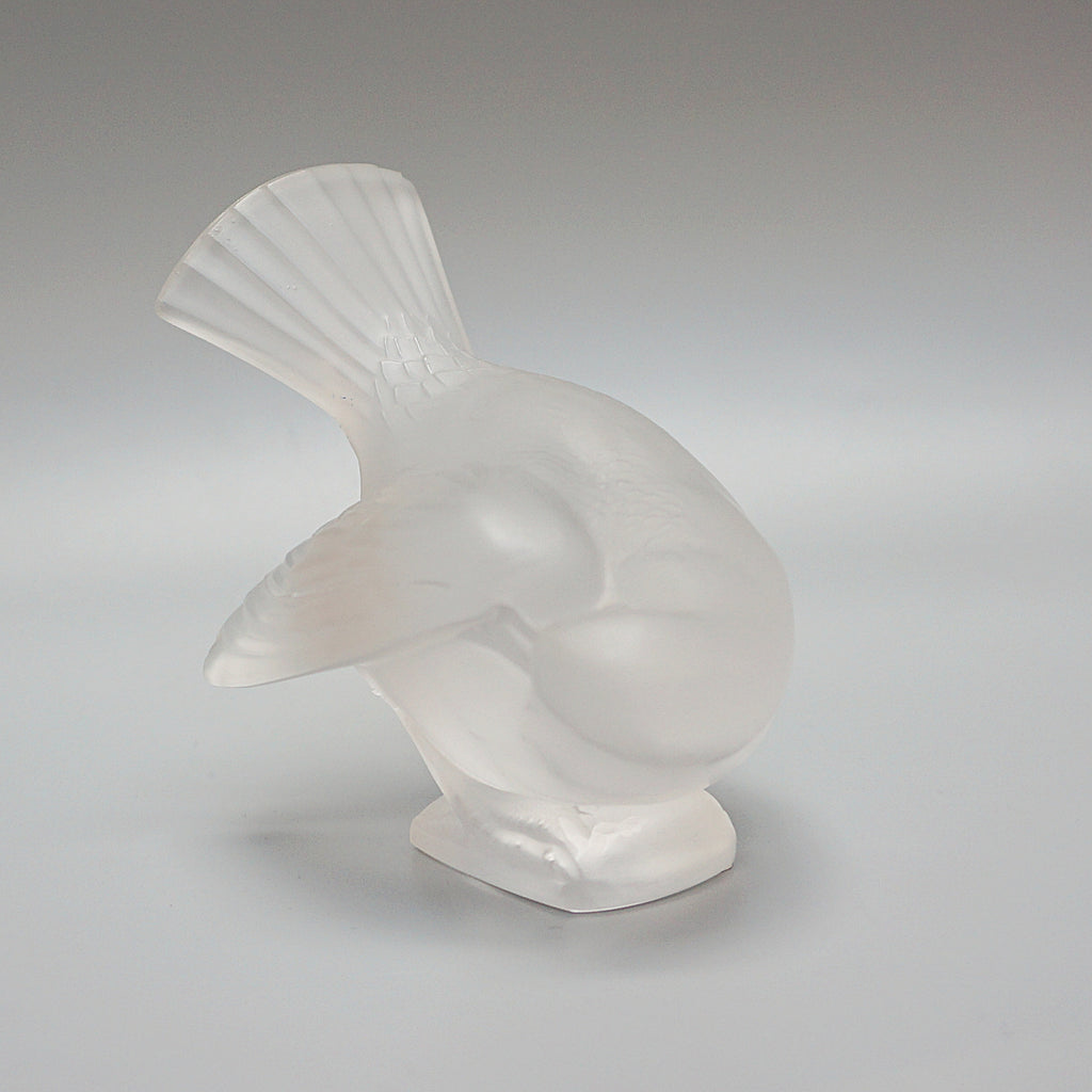 Moineau Coquet an Art Deco glass bird paperweight by Marc Lalique - Jeroen Markies Art Deco