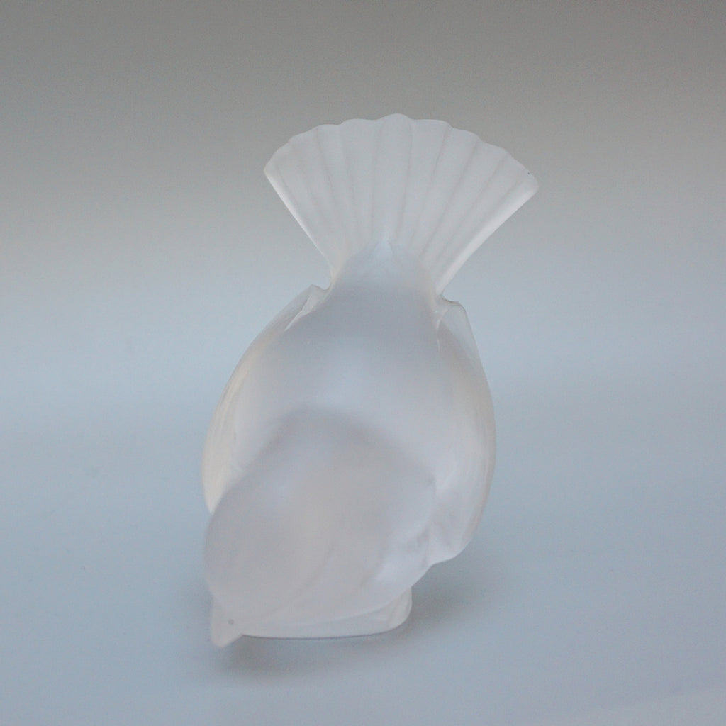 Moineau Timide Lalique Glass Paperweight - Jeroen Markies Art Deco