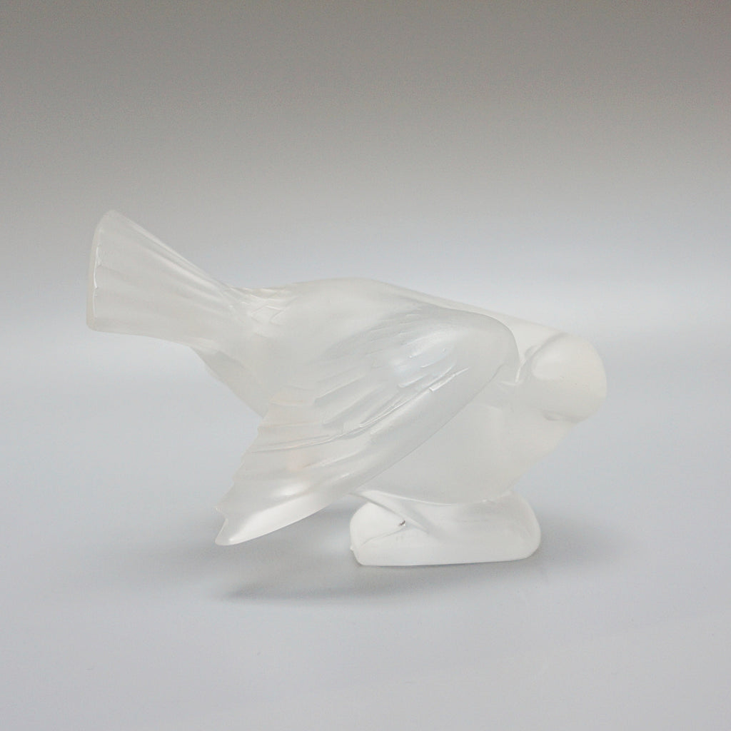 Moineau Coquet an Art Deco glass bird paperweight by Marc Lalique - Jeroen Markies Art Deco