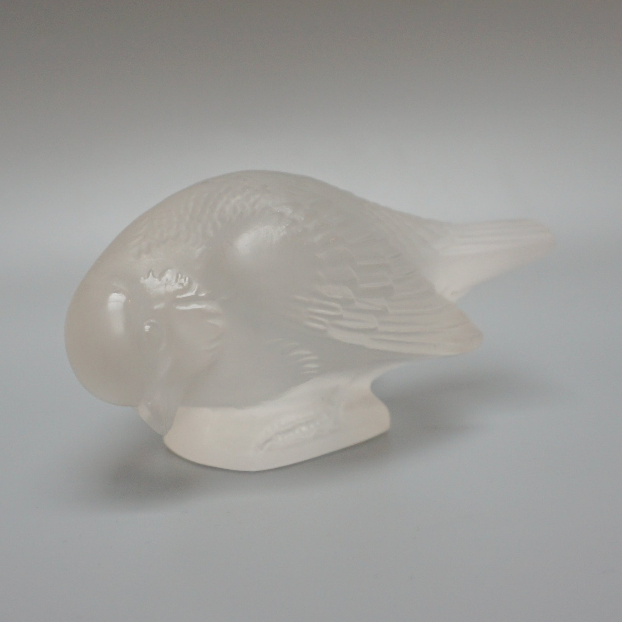 Moineau Sournouis Vintage Rene Lalique Glass Paperweight - Jeroen Markies Art Deco