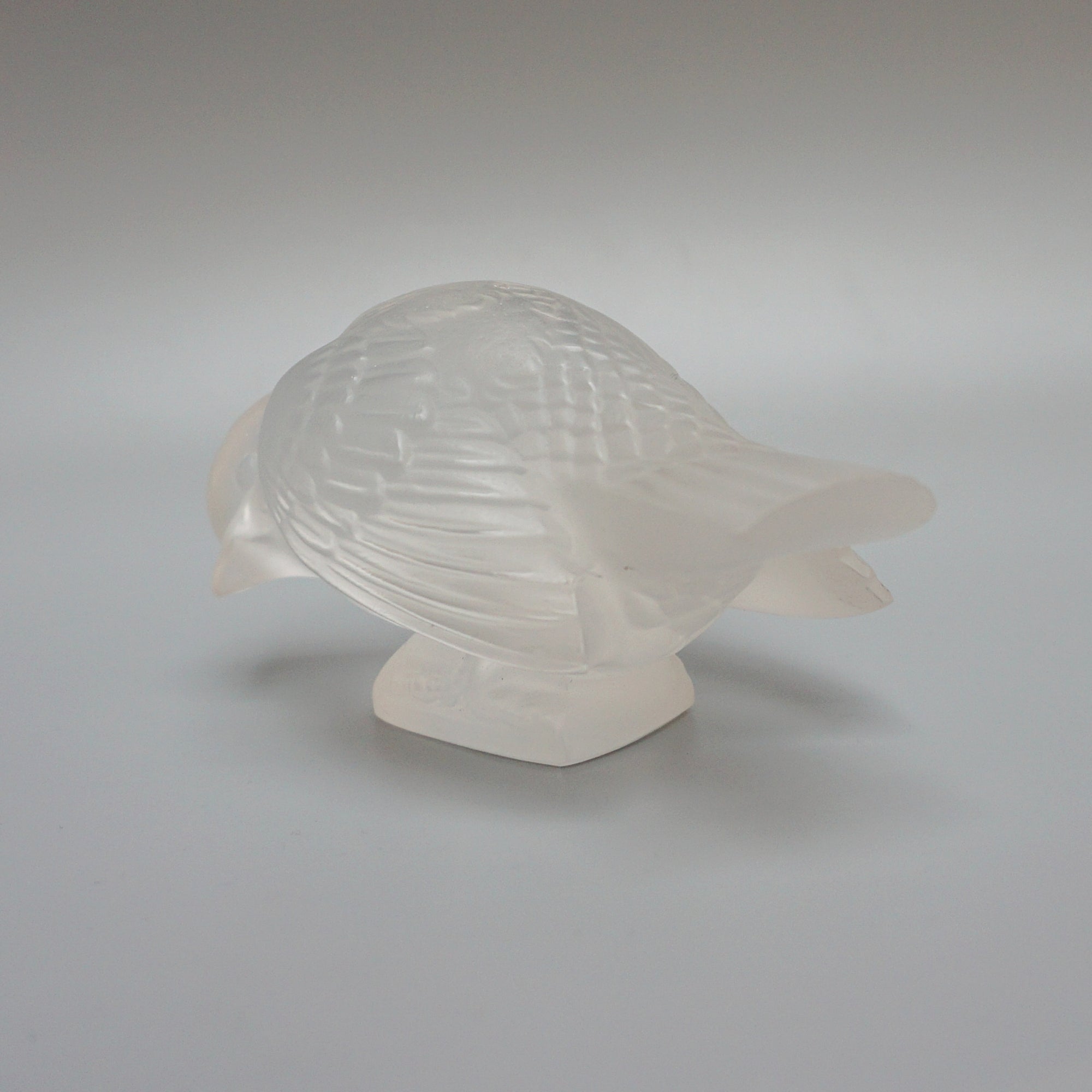Moineau Sournouis Vintage Rene Lalique Glass Paperweight - Jeroen Markies Art Deco