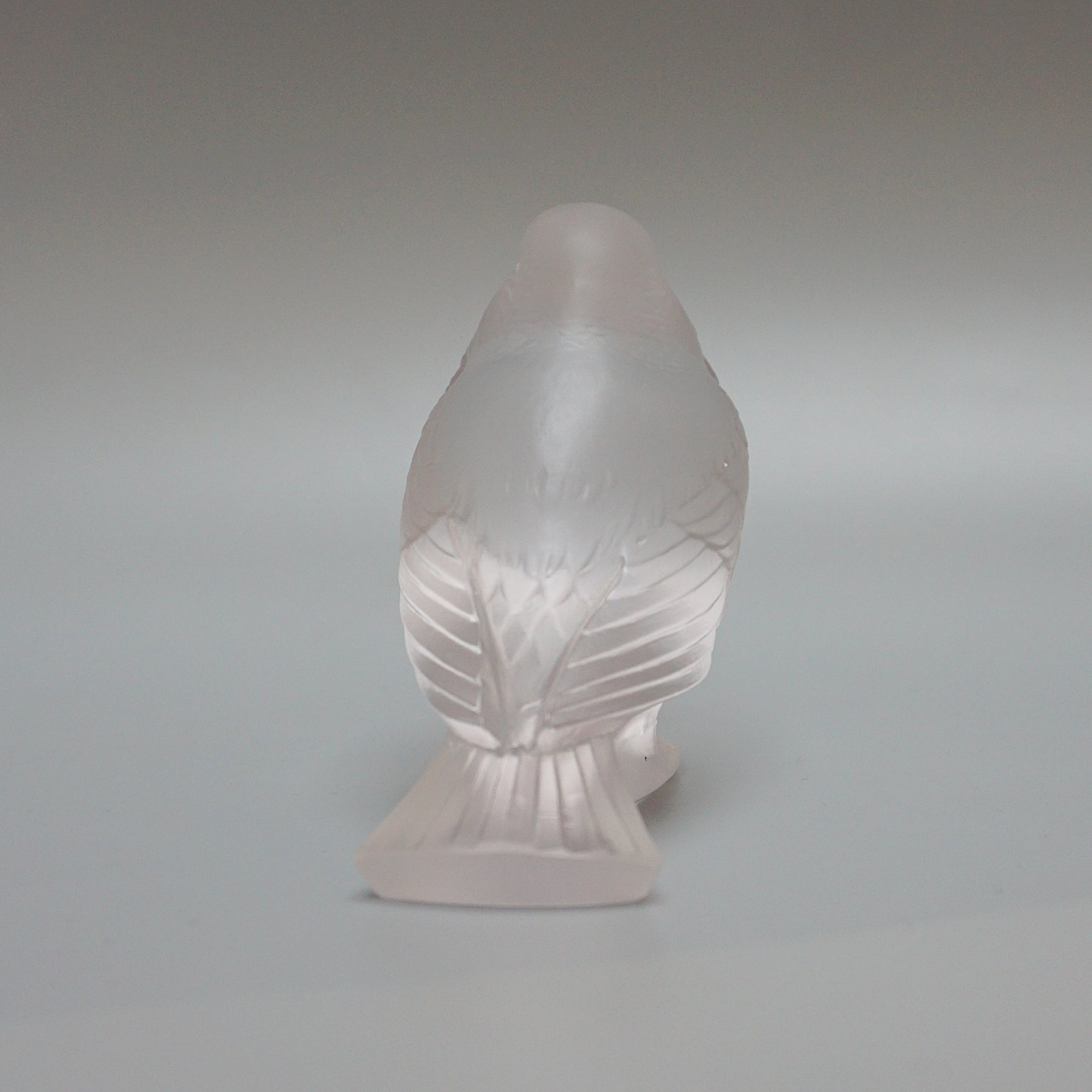Original Moineau Fier Glass Sparrow Paperweight by Rene Lalique - Jeroen Markies Art Deco