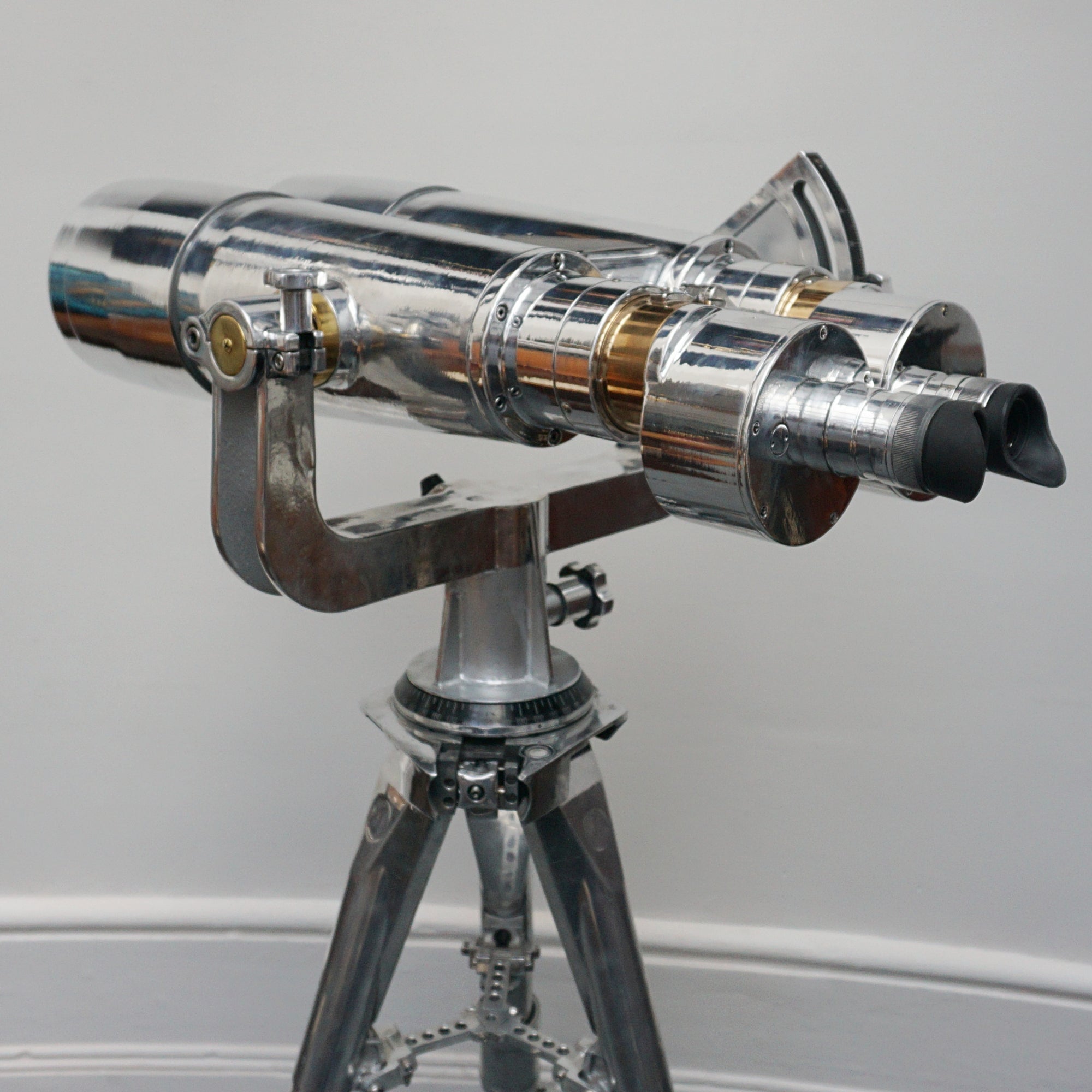Fuji Meibo WW11 25x150 Naval/Marine Binoculars - Jeroen Markies Art Deco 