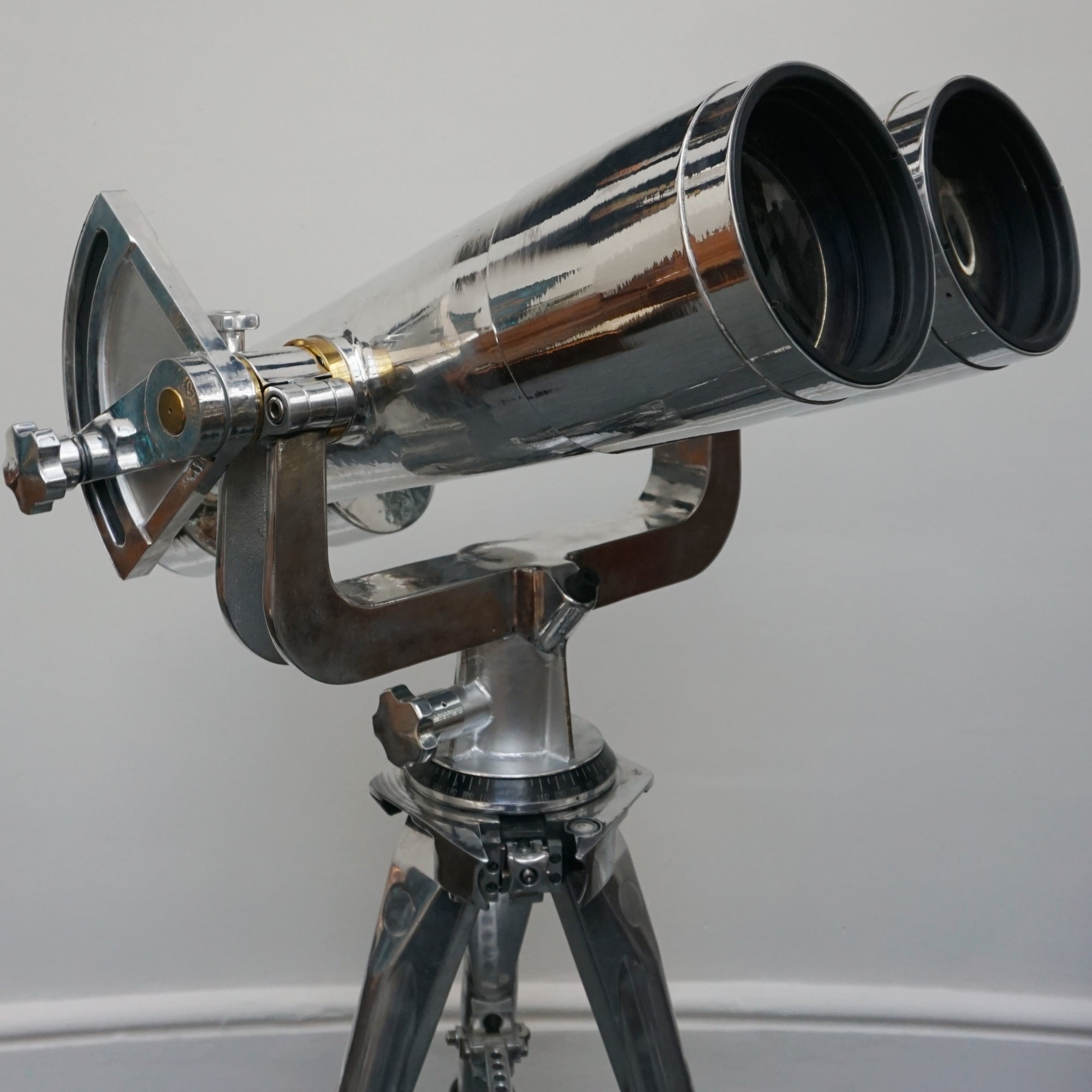 Fuji Meibo WW11 25x150 Naval/Marine Binoculars - Jeroen Markies Art Deco 