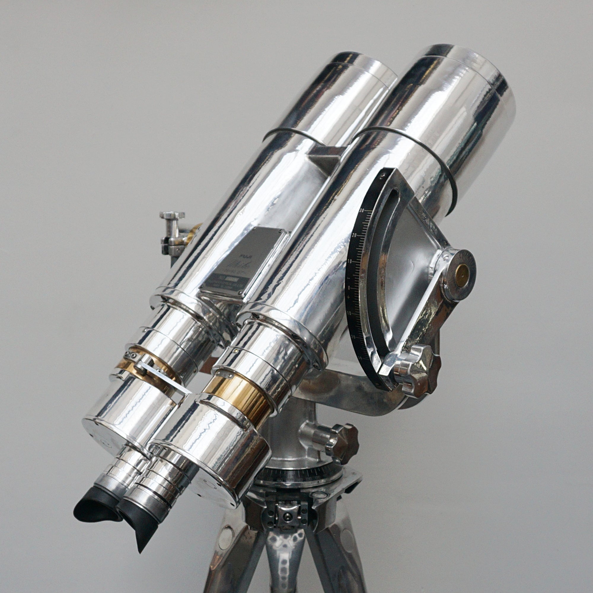 Fuji Meibo WW11 25x150 Naval/Marine Binoculars - Jeroen Markies Art Deco 