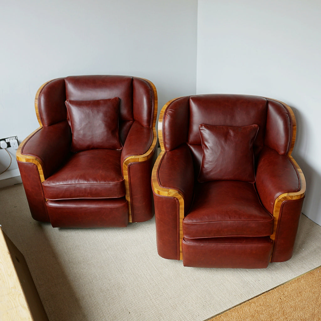 Vintage Art Deco Chestnut Leather Lounger Armchairs - Jeroen Markies Art Deco