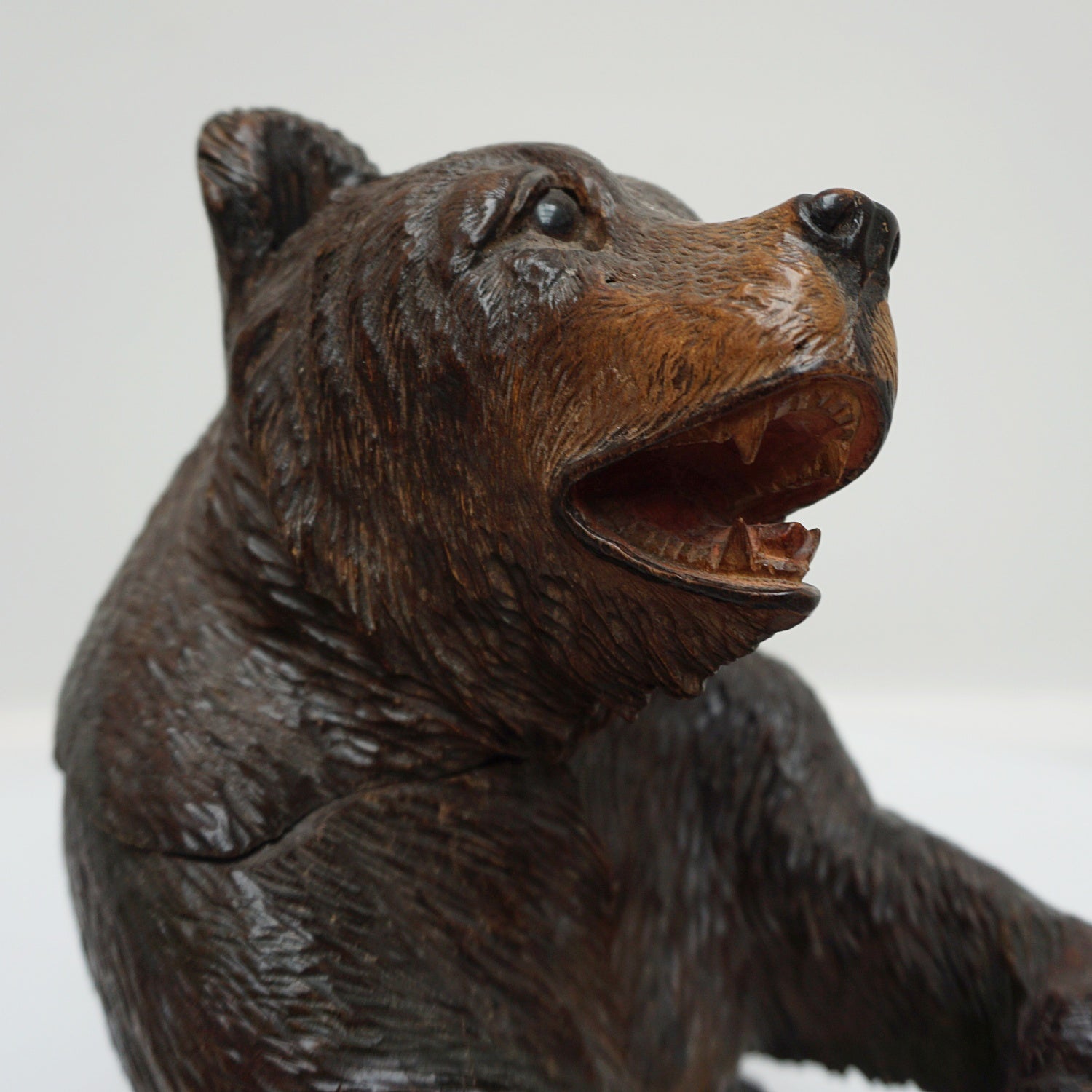 Black Forest Bear Tobacco Jar - Jeroen Markies Art Deco