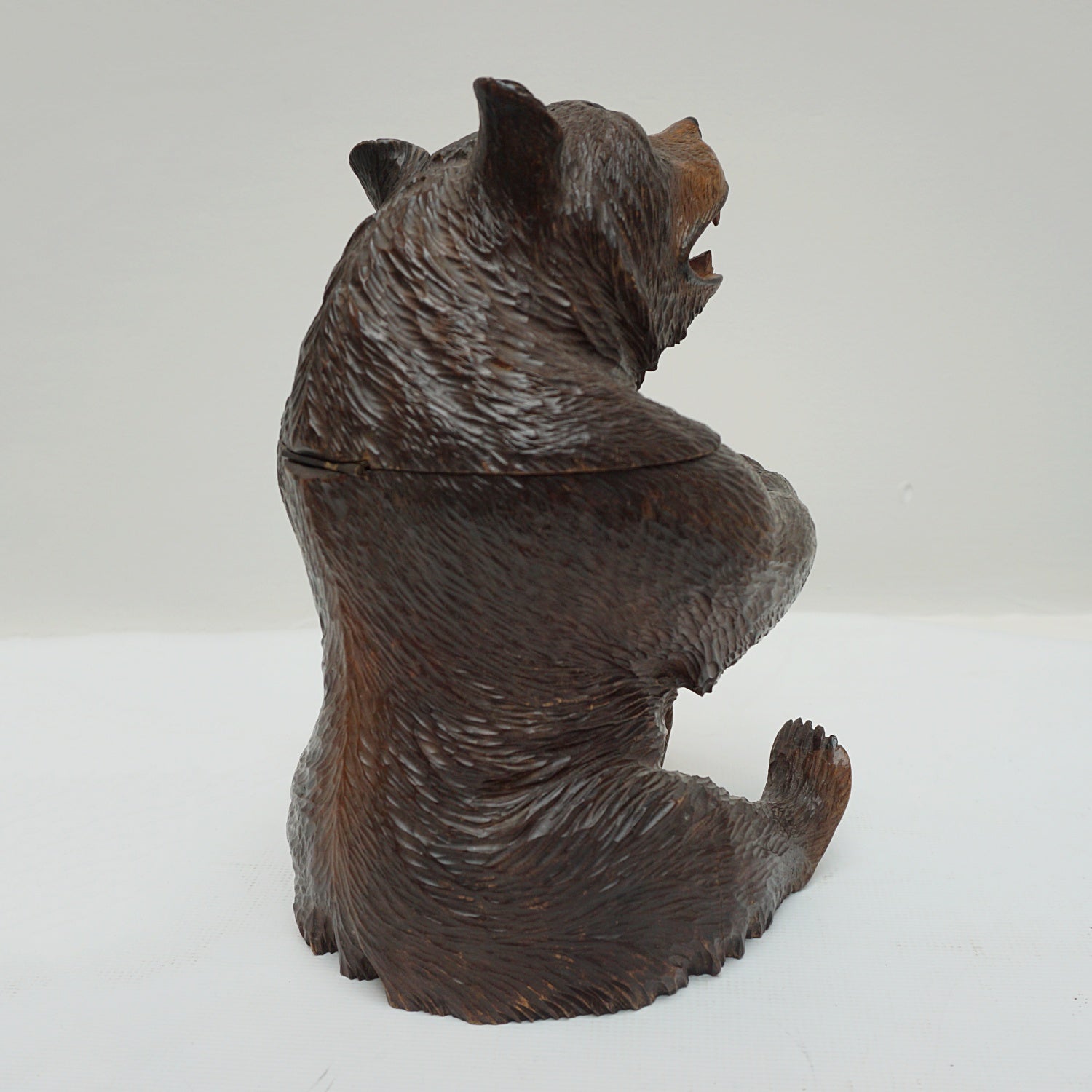 Black Forest Bear Tobacco Jar - Jeroen Markies Art Deco