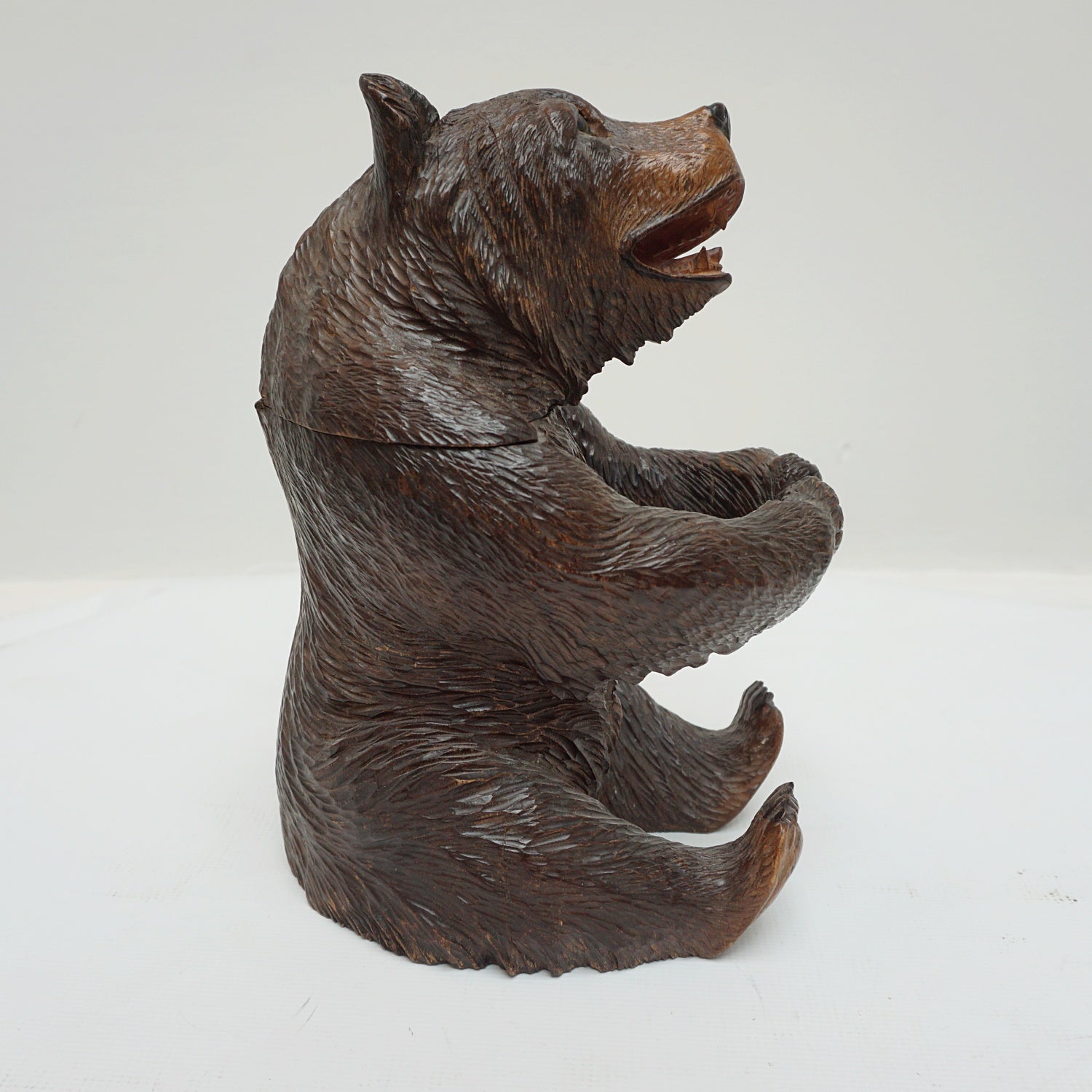 Black Forest Bear Tobacco Jar - Jeroen Markies Art Deco