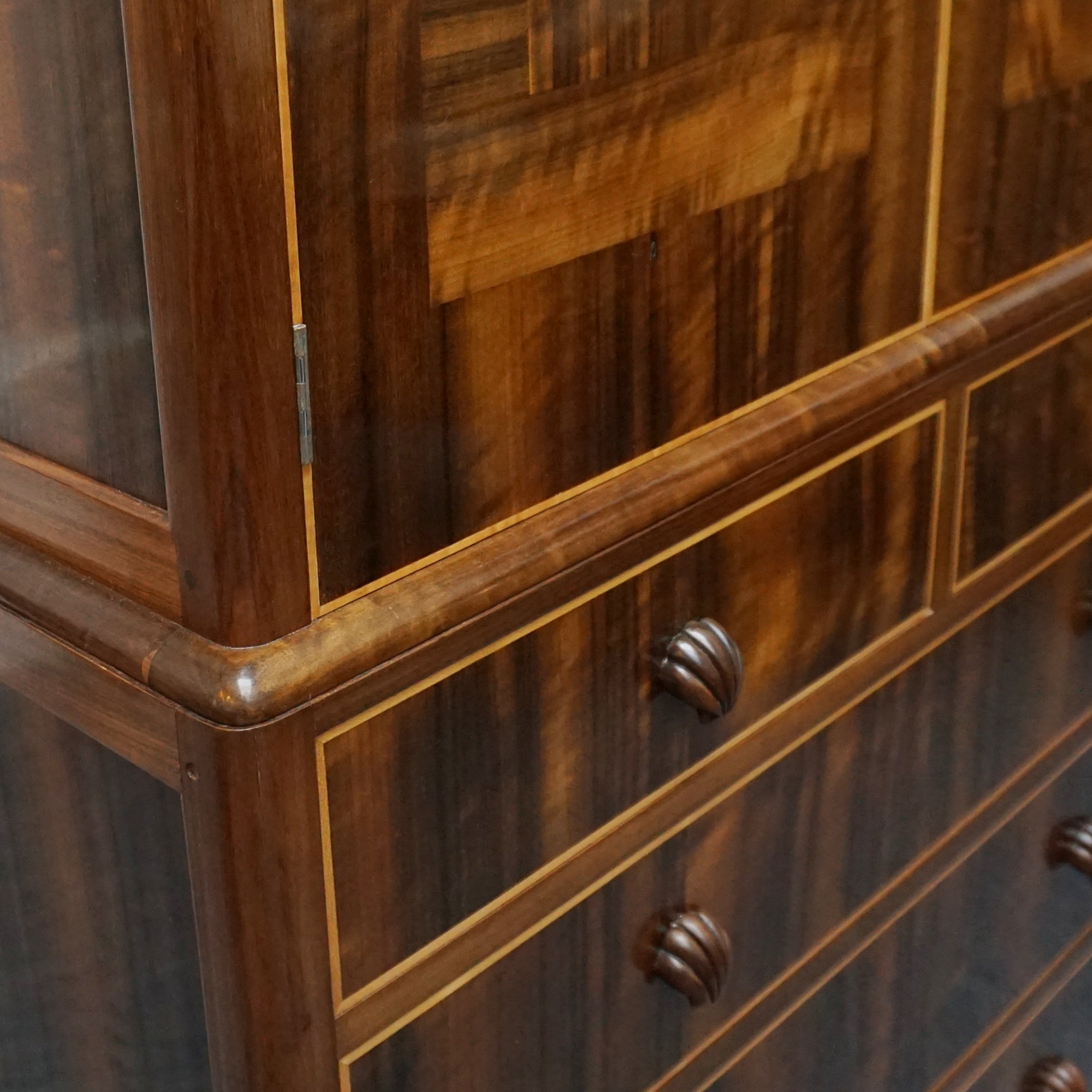 Art Deco Linen Press by Betty Joel. Original Shell Handles, Macassar Ebony eith Walnut. 1930s Dresser - Jeroen Markies Art Deco