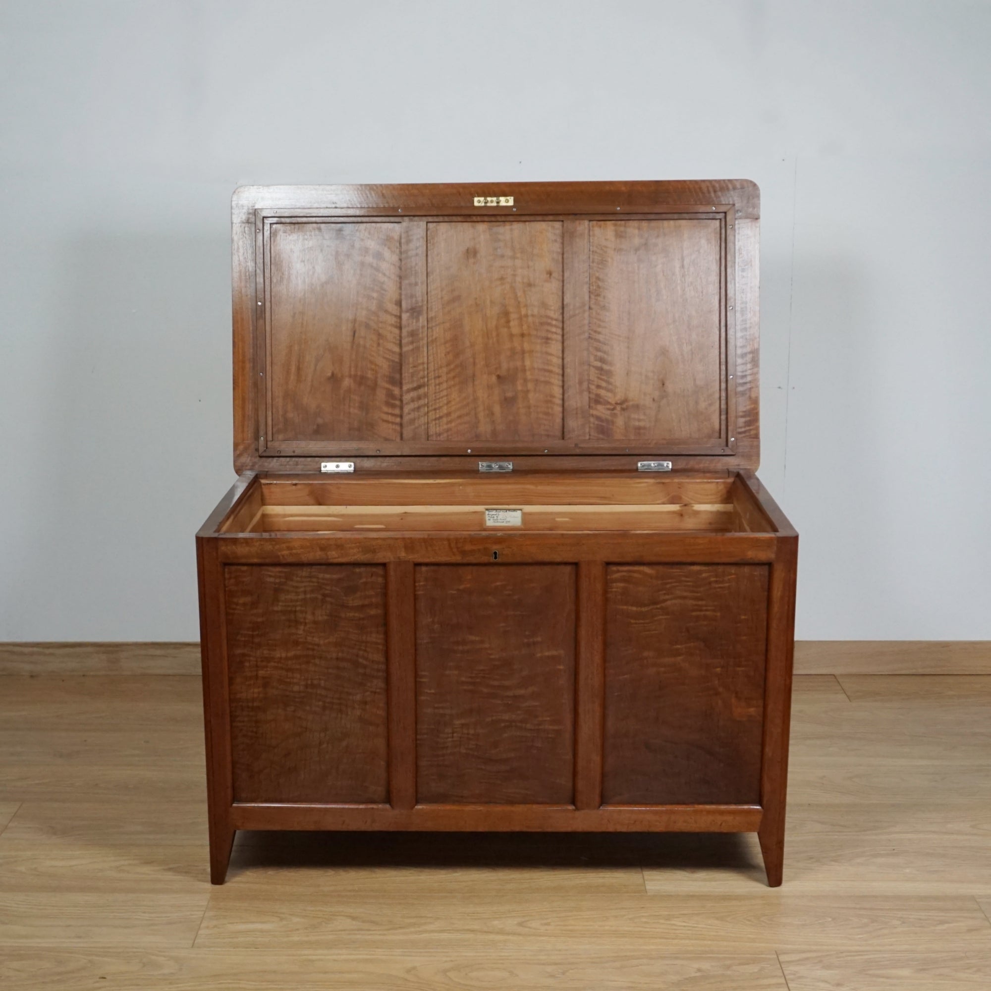 Betty Joel Art Deco Blanket Chest - Jeroen Markies Art Deco