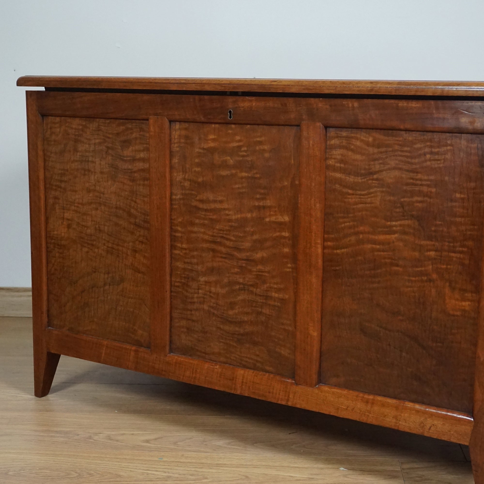 Betty Joel Art Deco Blanket Chest - Jeroen Markies Art Deco