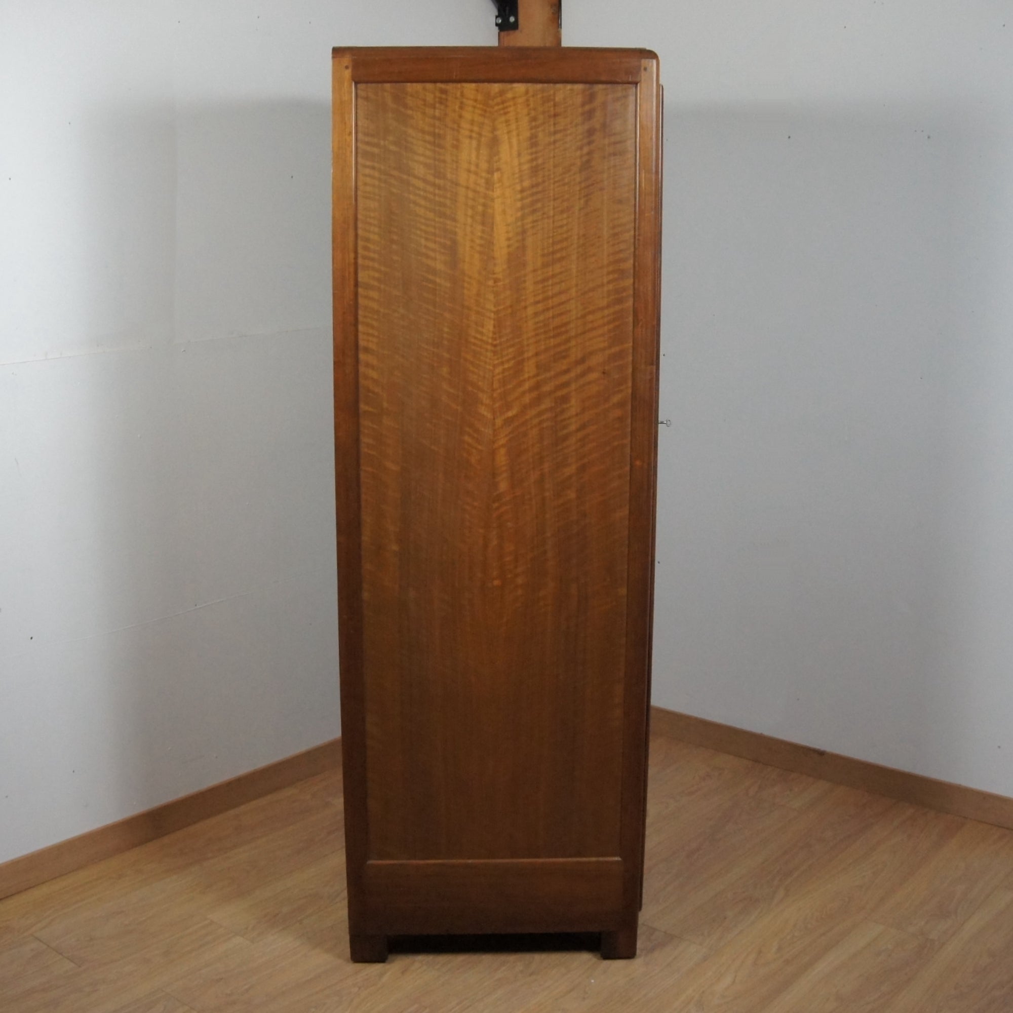 Art Deco Antiques & Mid-Century Furniture | Markies Antiques