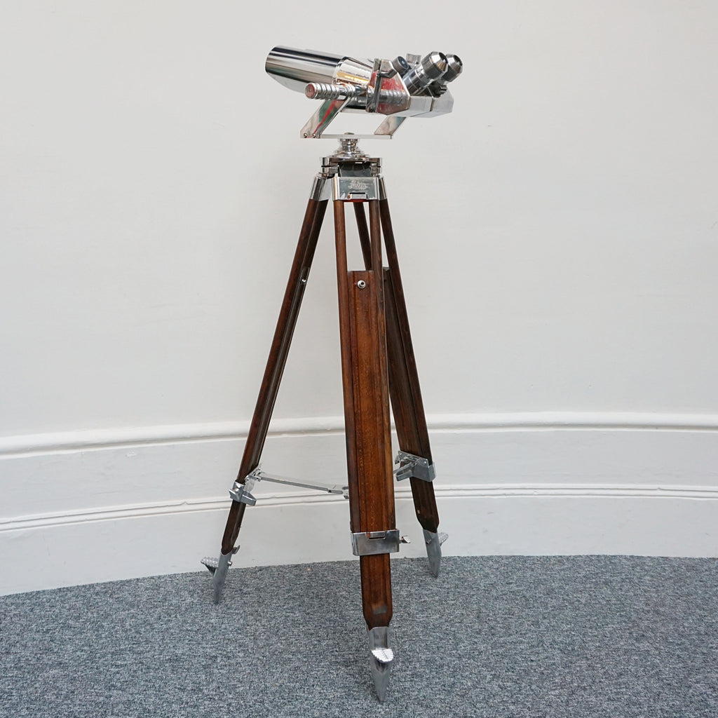 10X80 chrome marine binoculars by Leica. Set over a later extending wood and chromed metal stand with angular chromed feet. Mid Century Naval Equipment. War ship accessory . WW2 Binoculars - Jeroen Markies Art Deco 