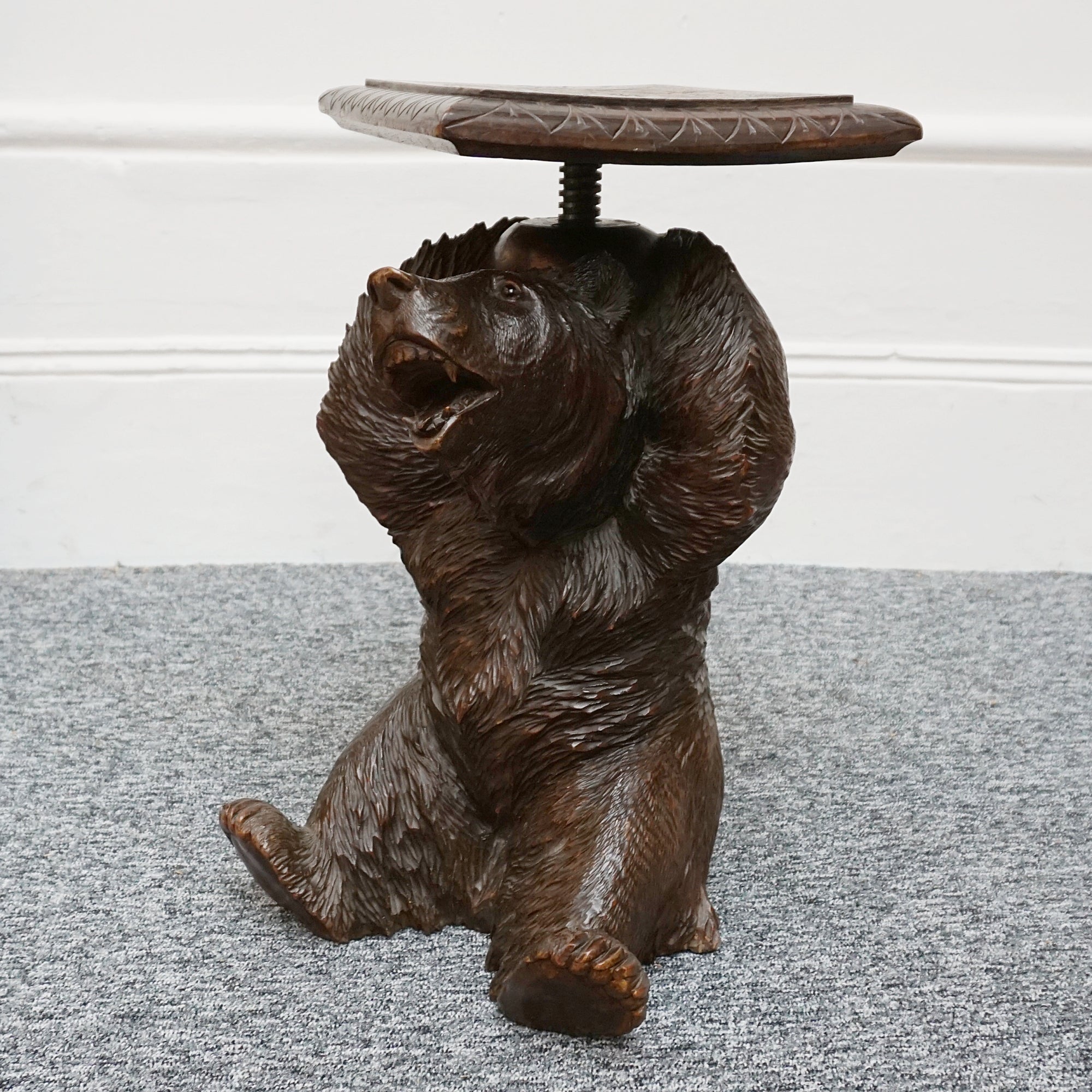 Black Forest Bear Original Piano Stool - Jeroen Markies Art Deco