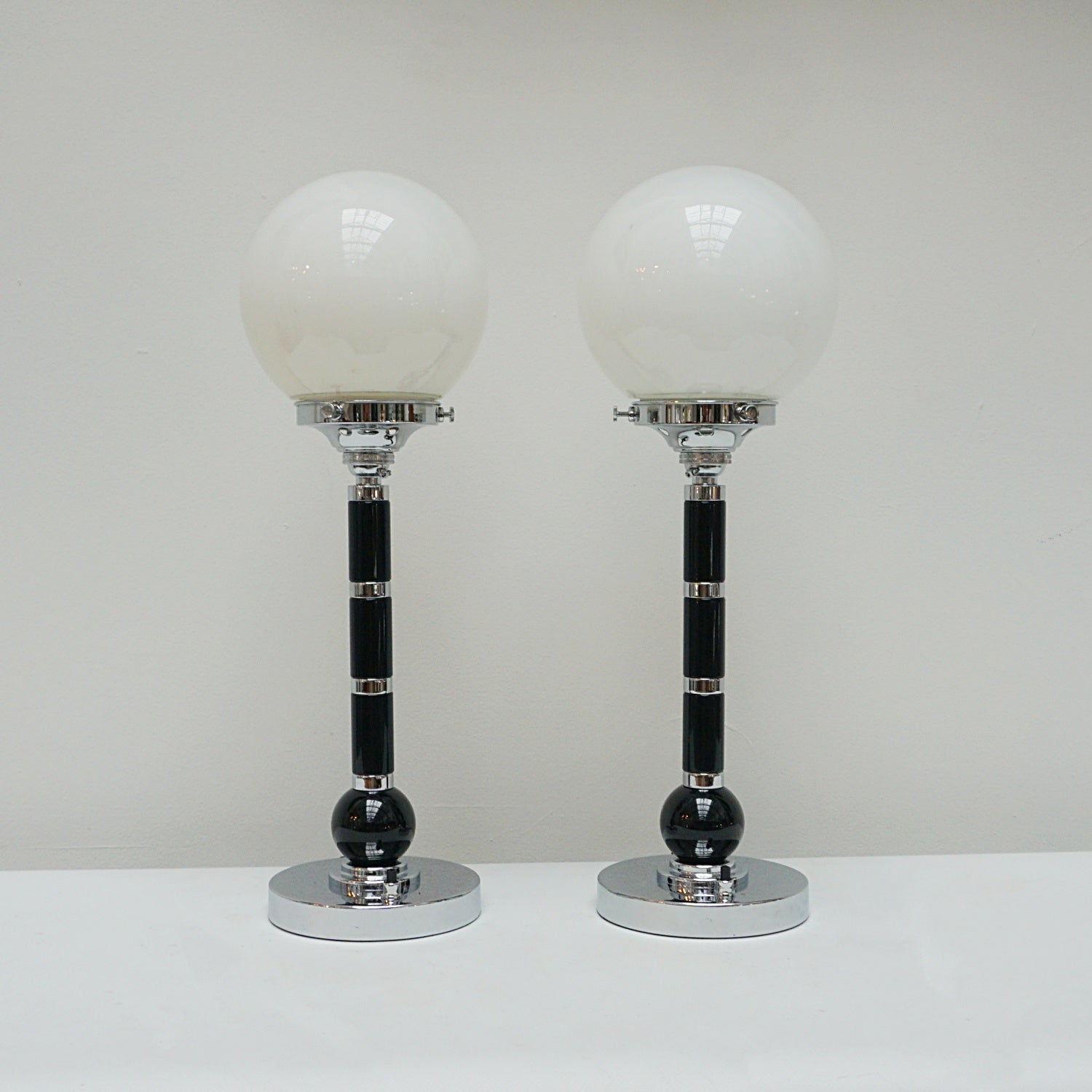 Black Ball Table Lamps - Jeroen Markies Art Deco