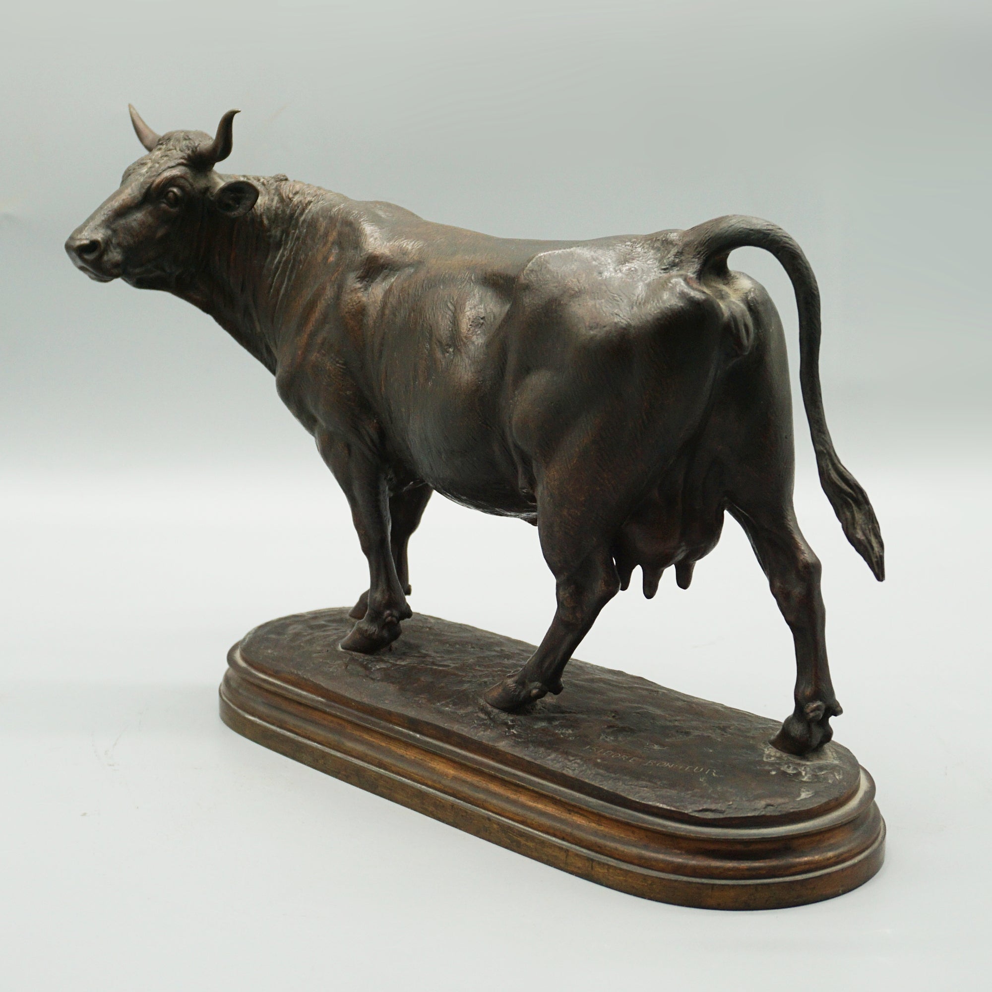 Mid 19th Century Bronze Sculptures of a Bull and a Cow by Isidore Bonheur - Jeroen Markies Art Deco