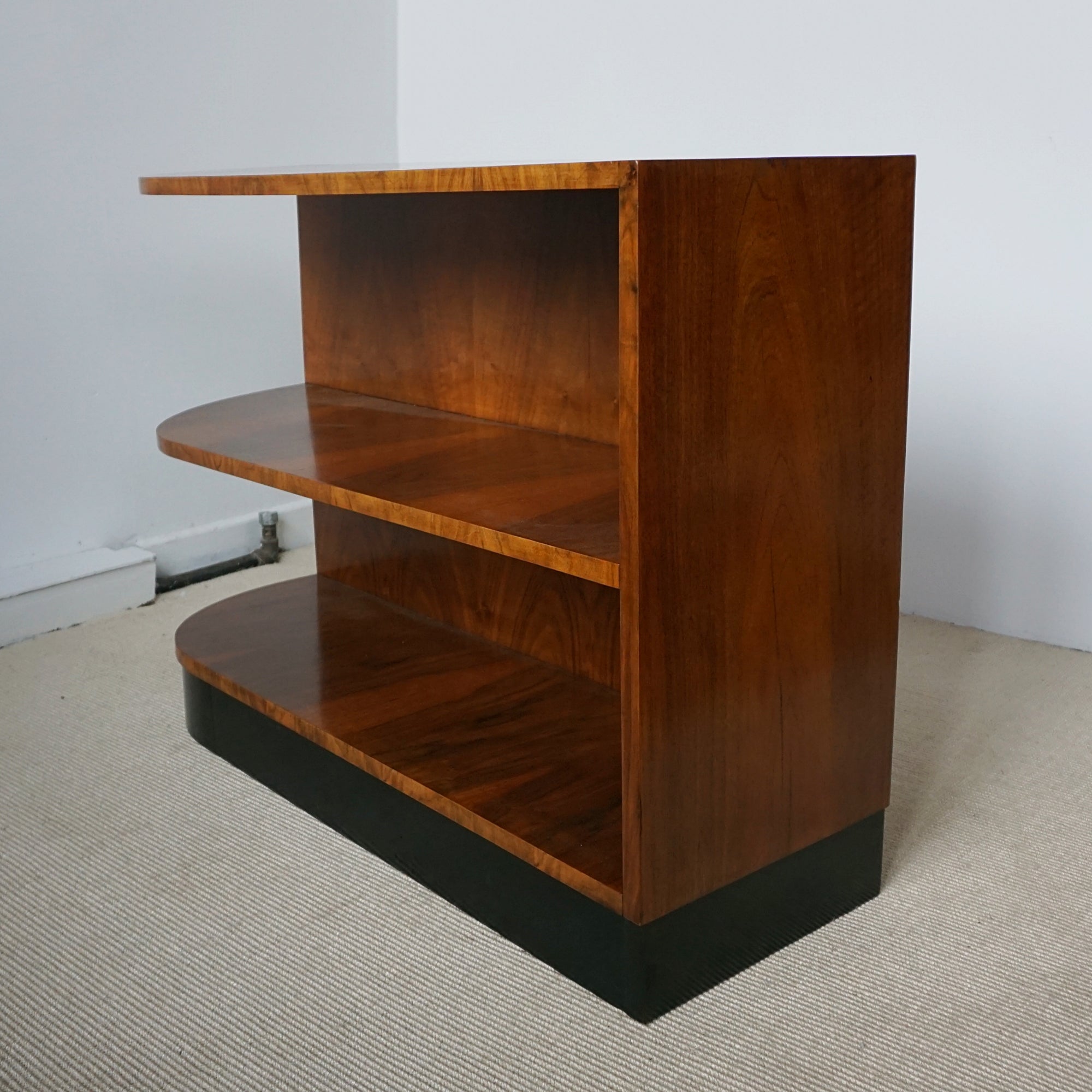 Vintage Art Deco Curved Bookcase Burr Walnut Veneered - Jeroen Markies Art Deco