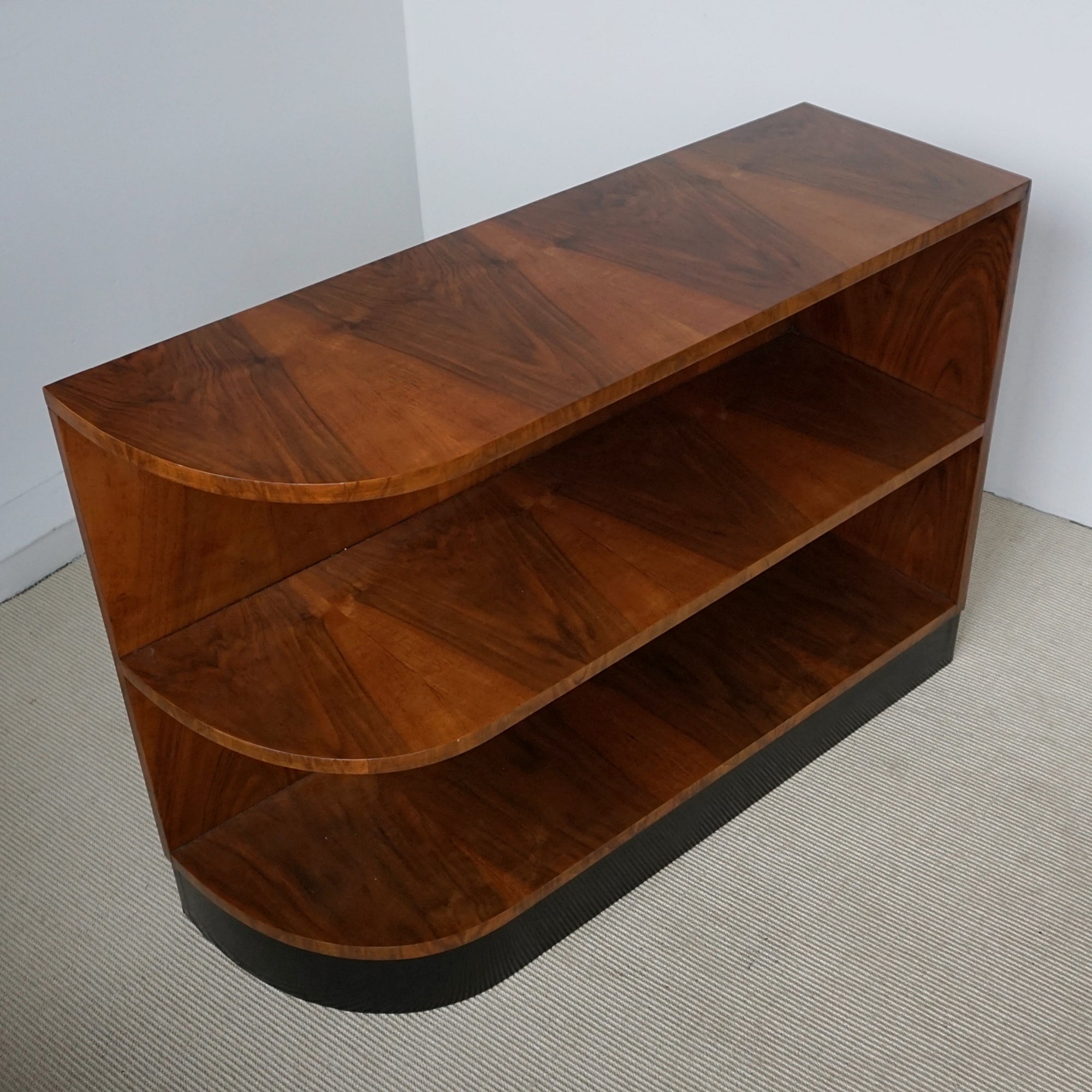 Vintage Art Deco Curved Bookcase Burr Walnut Veneered - Jeroen Markies Art Deco