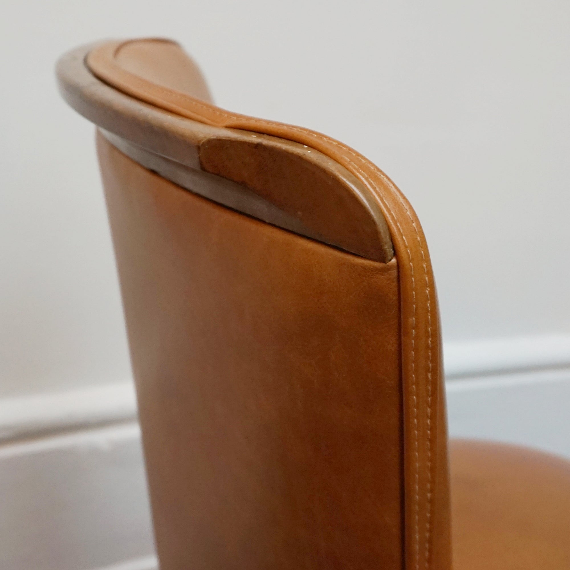 Original Art Deco Side Chairs. Tan Leather Upholstery, Burr Walnut Veneered. Vintage Chairs. 1930's - Jeroen Markies Art Deco