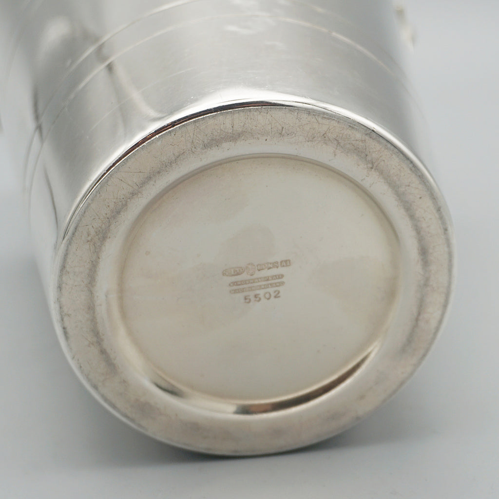 An Art Deco silver plated ice bucket by Suckling &amp; Co with original strainer. In excellent condition