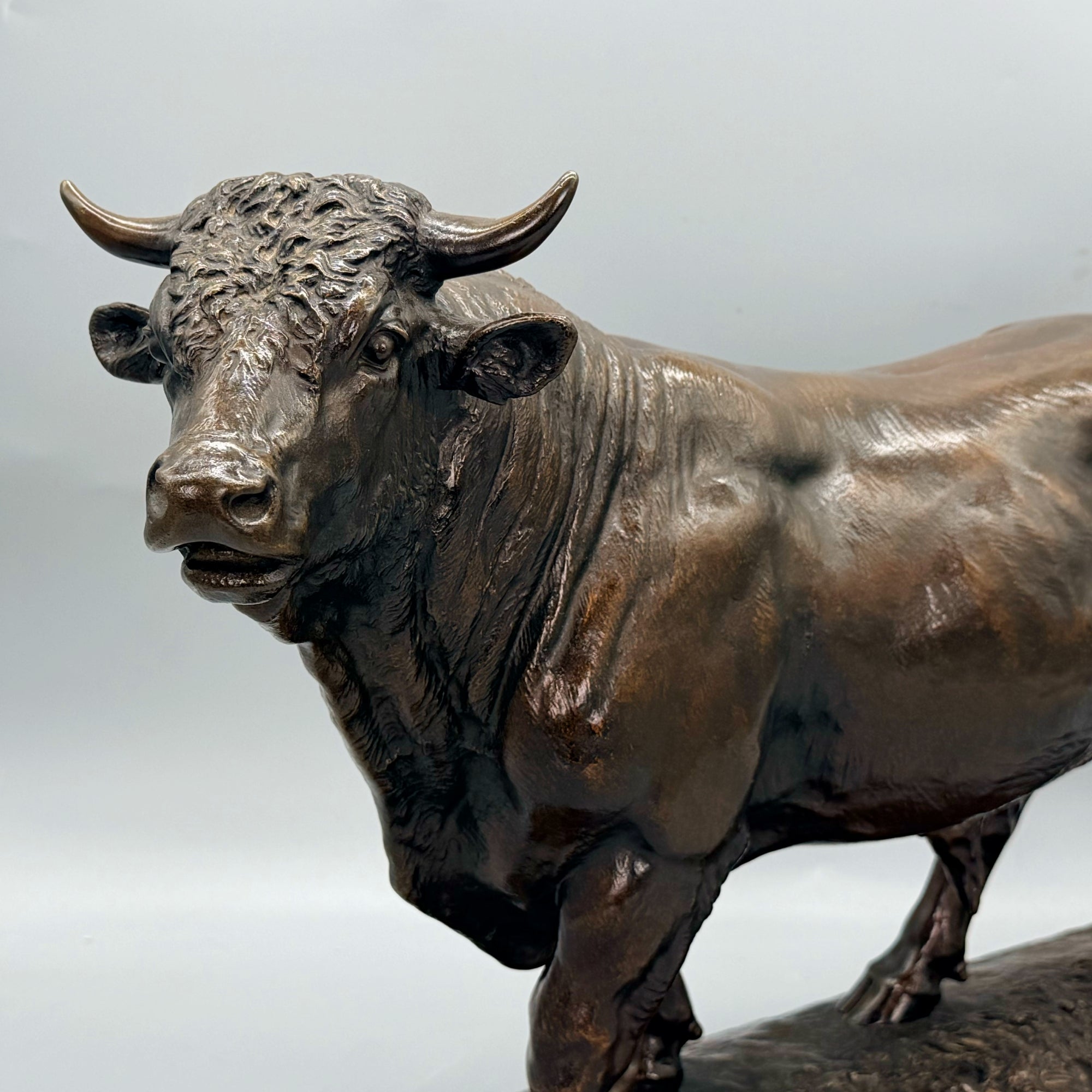'Tareau Debout' Large Standing Bull in Bronze by Isidore Bonheur 19th Century Animalier Sculpture - Markies Antiques Ltd